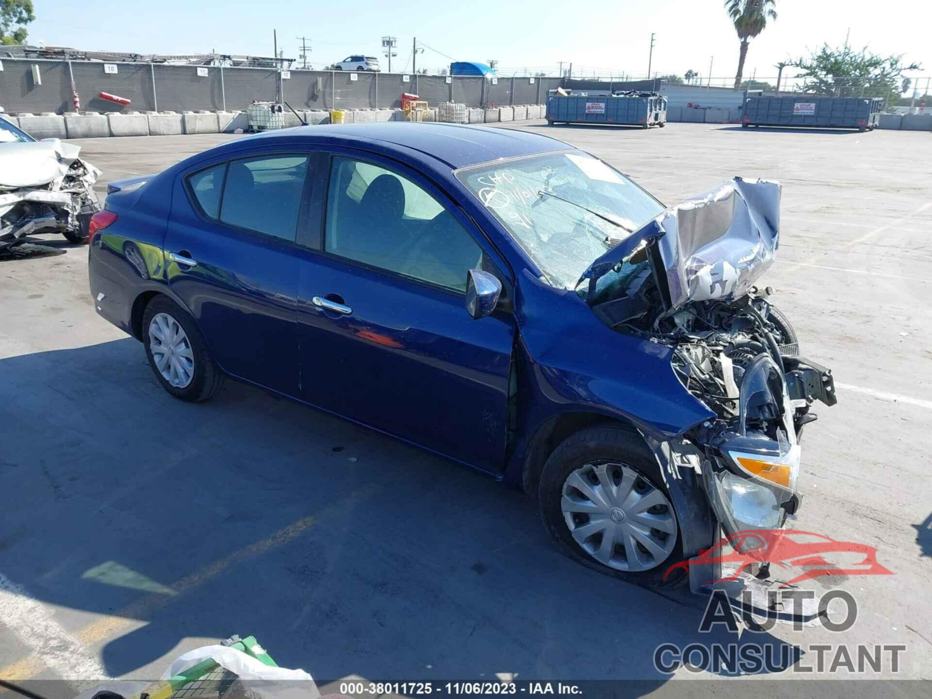 NISSAN VERSA 2018 - 3N1CN7AP1JL872004