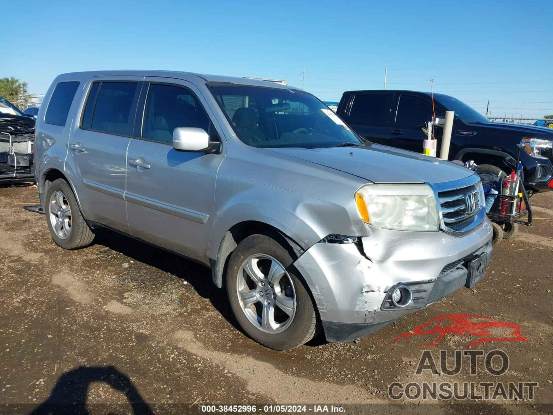 HONDA PILOT 2015 - 5FNYF3H41FB028054