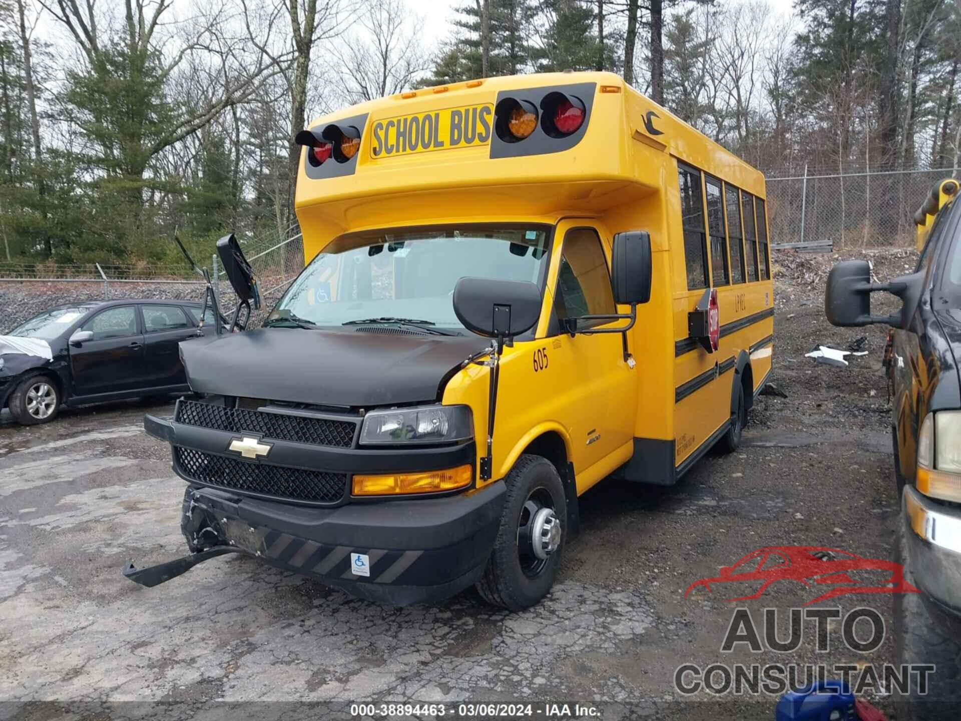 CHEVROLET EXPRESS CUTAWAY 4500 2019 - 1HA6GUBG2KN005788