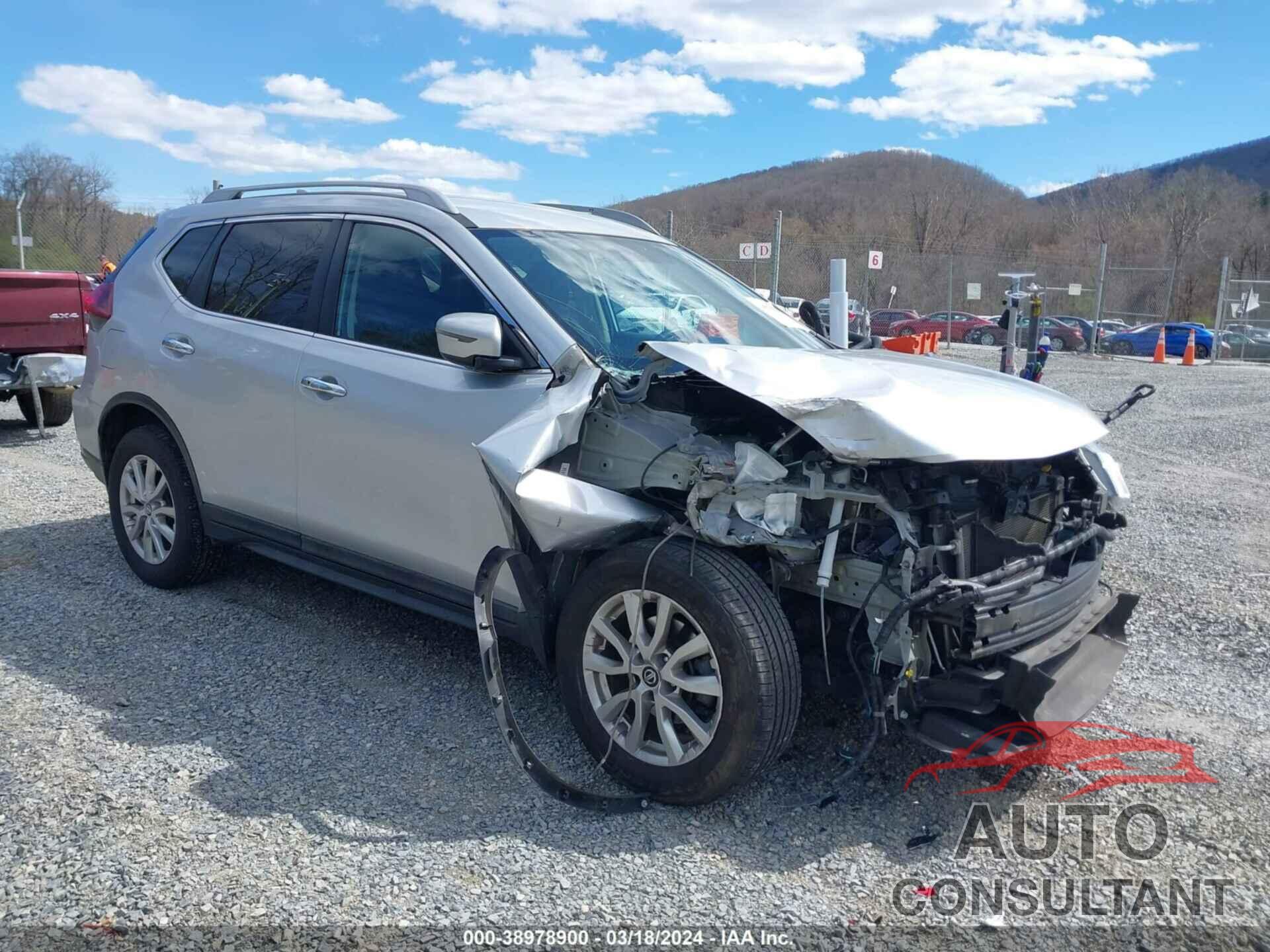 NISSAN ROGUE 2018 - 5N1AT2MV2JC712972