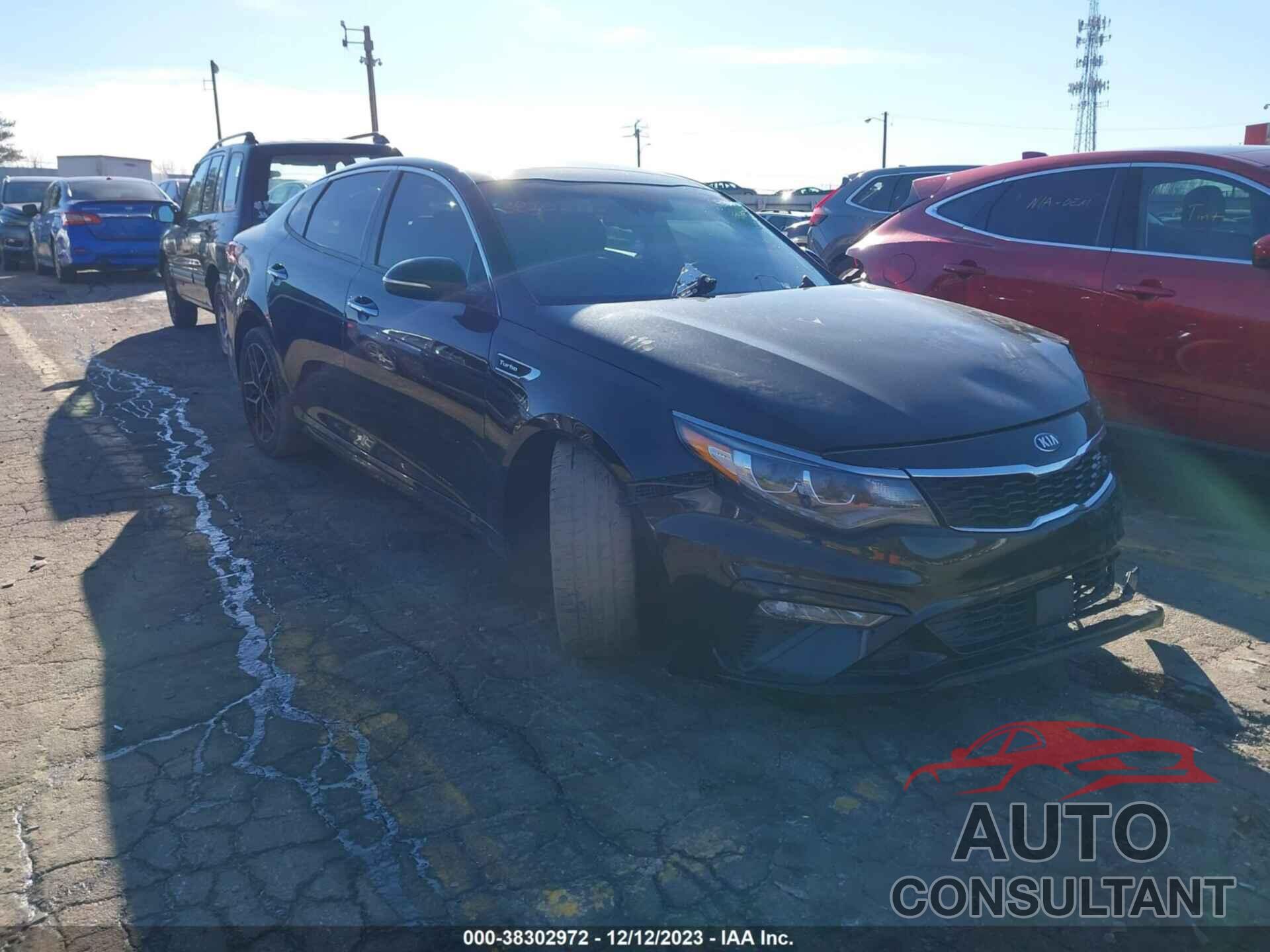 KIA OPTIMA 2019 - 5XXGW4L21KG301153