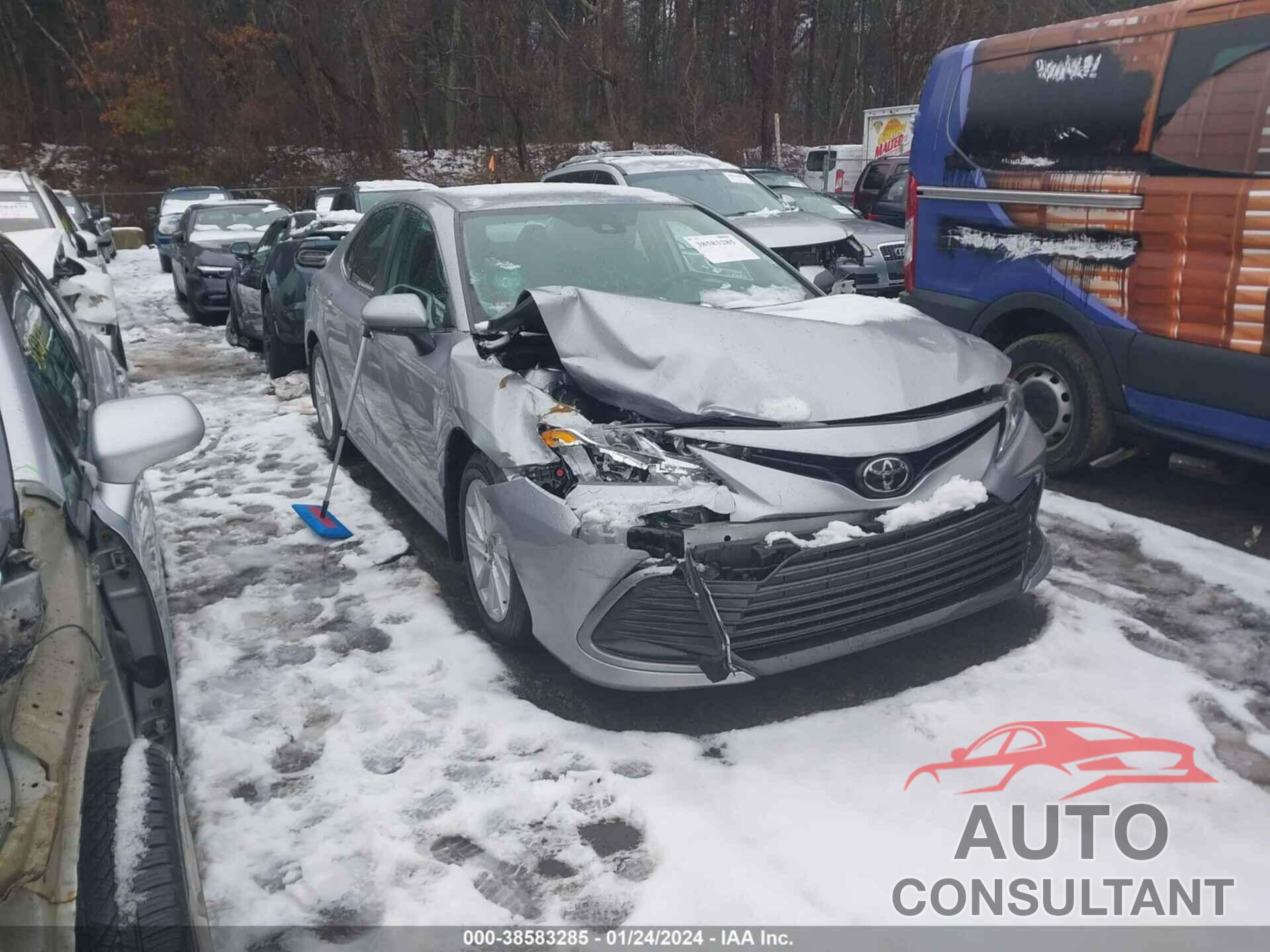 TOYOTA CAMRY 2022 - 4T1C11BK6NU072749