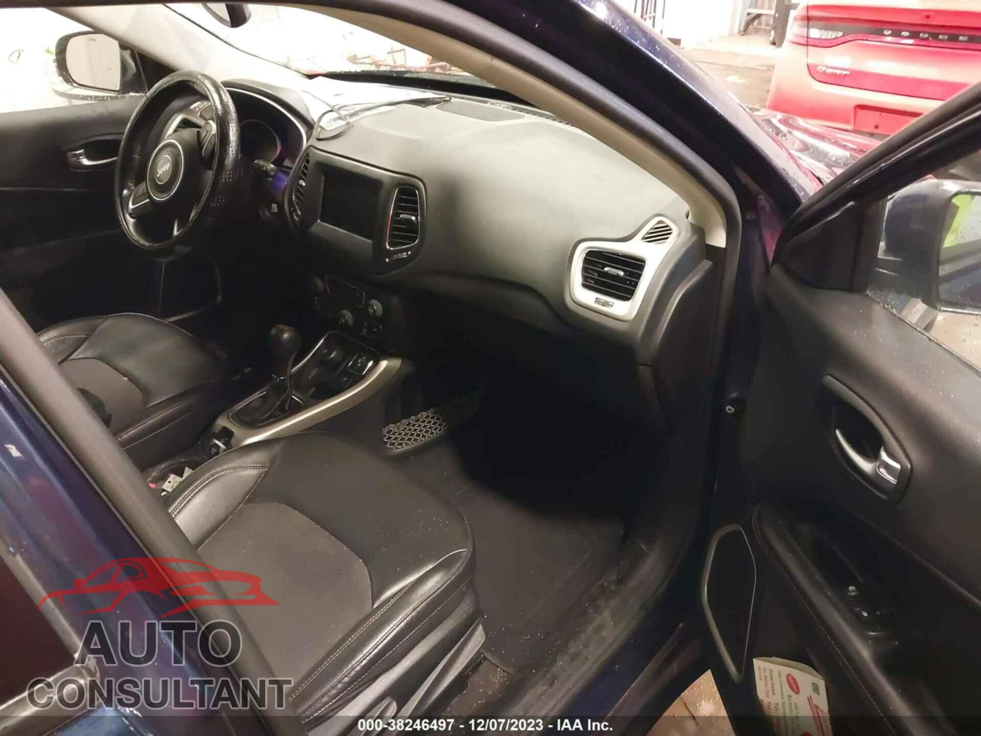 JEEP COMPASS 2019 - 3C4NJDBB2KT768495