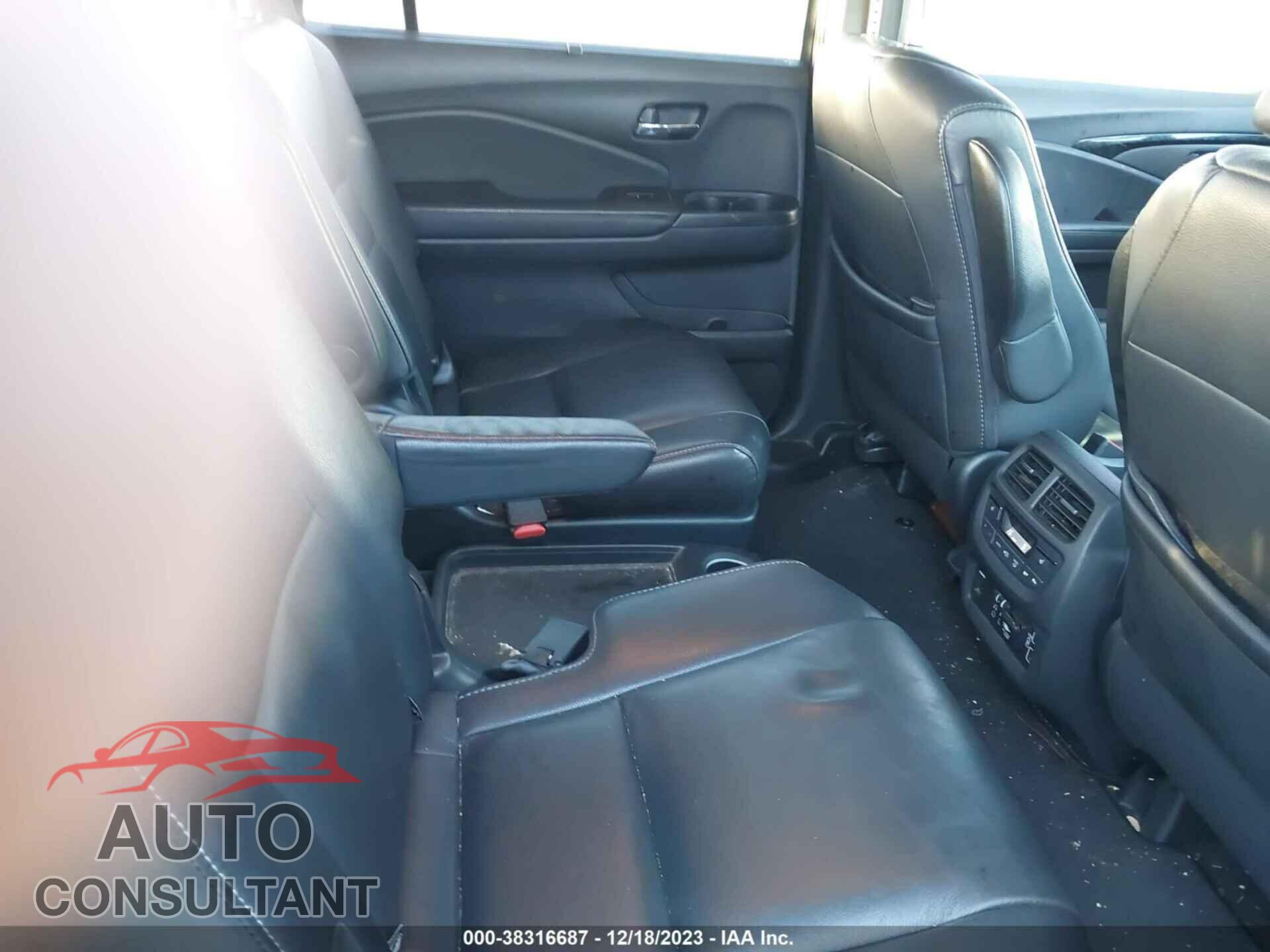 HONDA PILOT 2019 - 5FNYF5H65KB043258