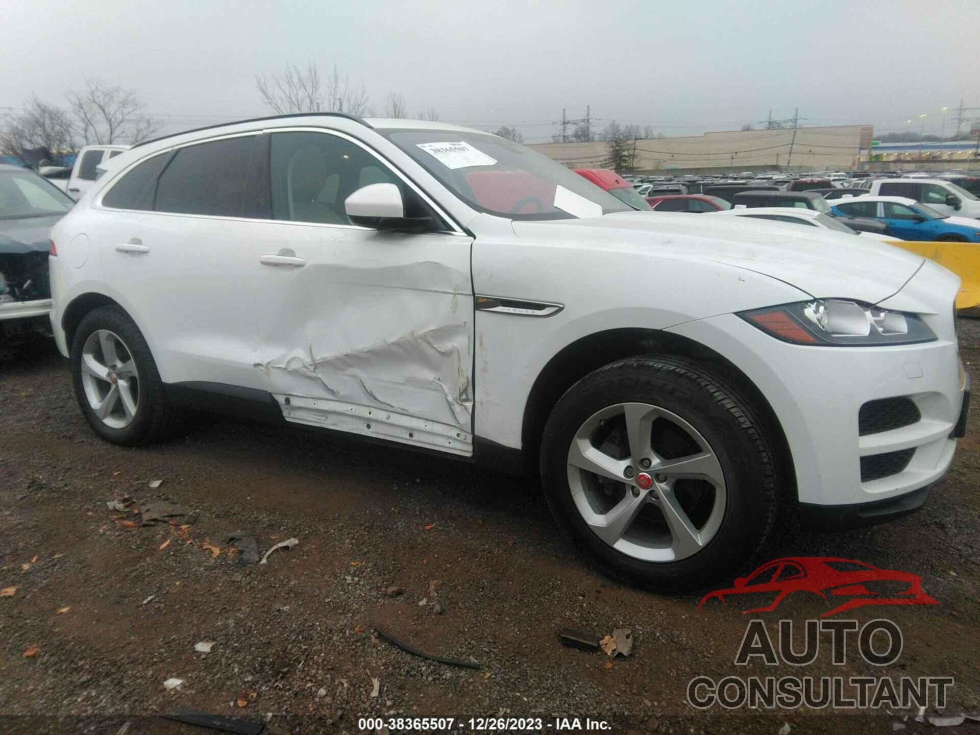 JAGUAR F-PACE 2019 - SADCJ2FX4KA610124