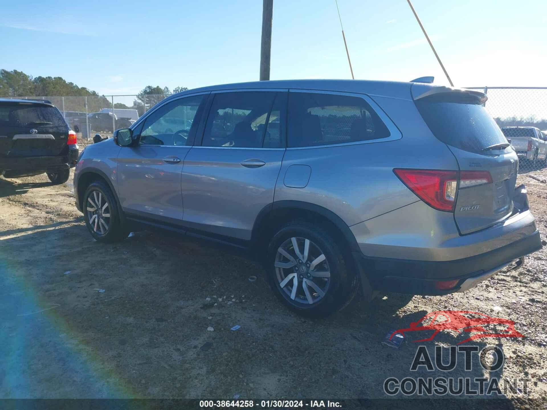 HONDA PILOT 2019 - 5FNYF5H52KB034671