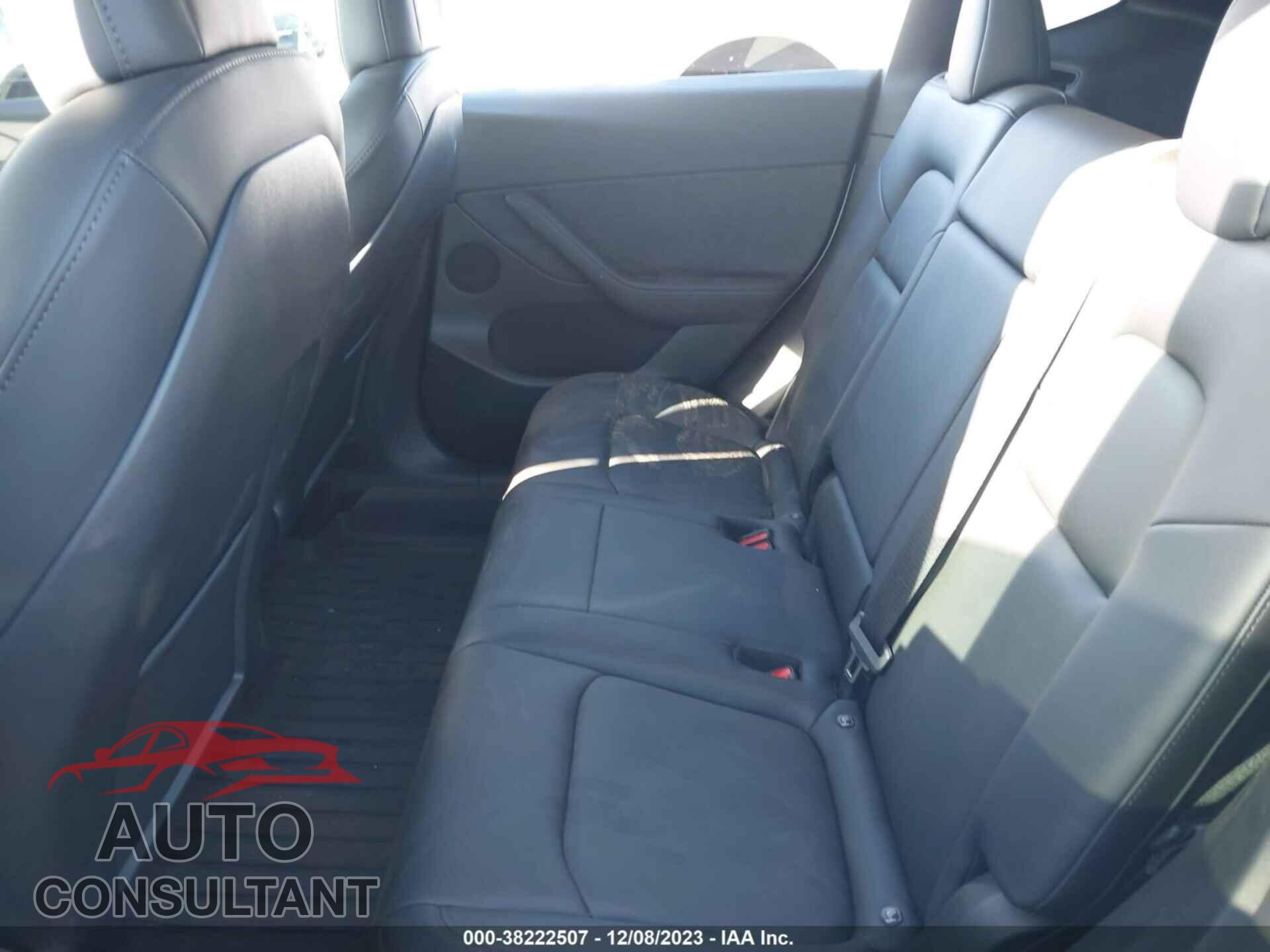 TESLA MODEL Y 2022 - 7SAYGDEF1NF488695