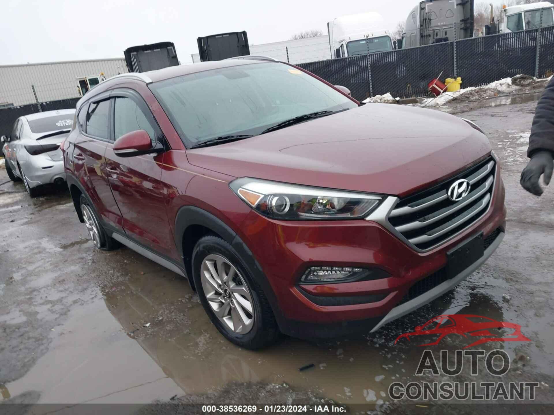 HYUNDAI TUCSON 2017 - KM8J3CA21HU420220