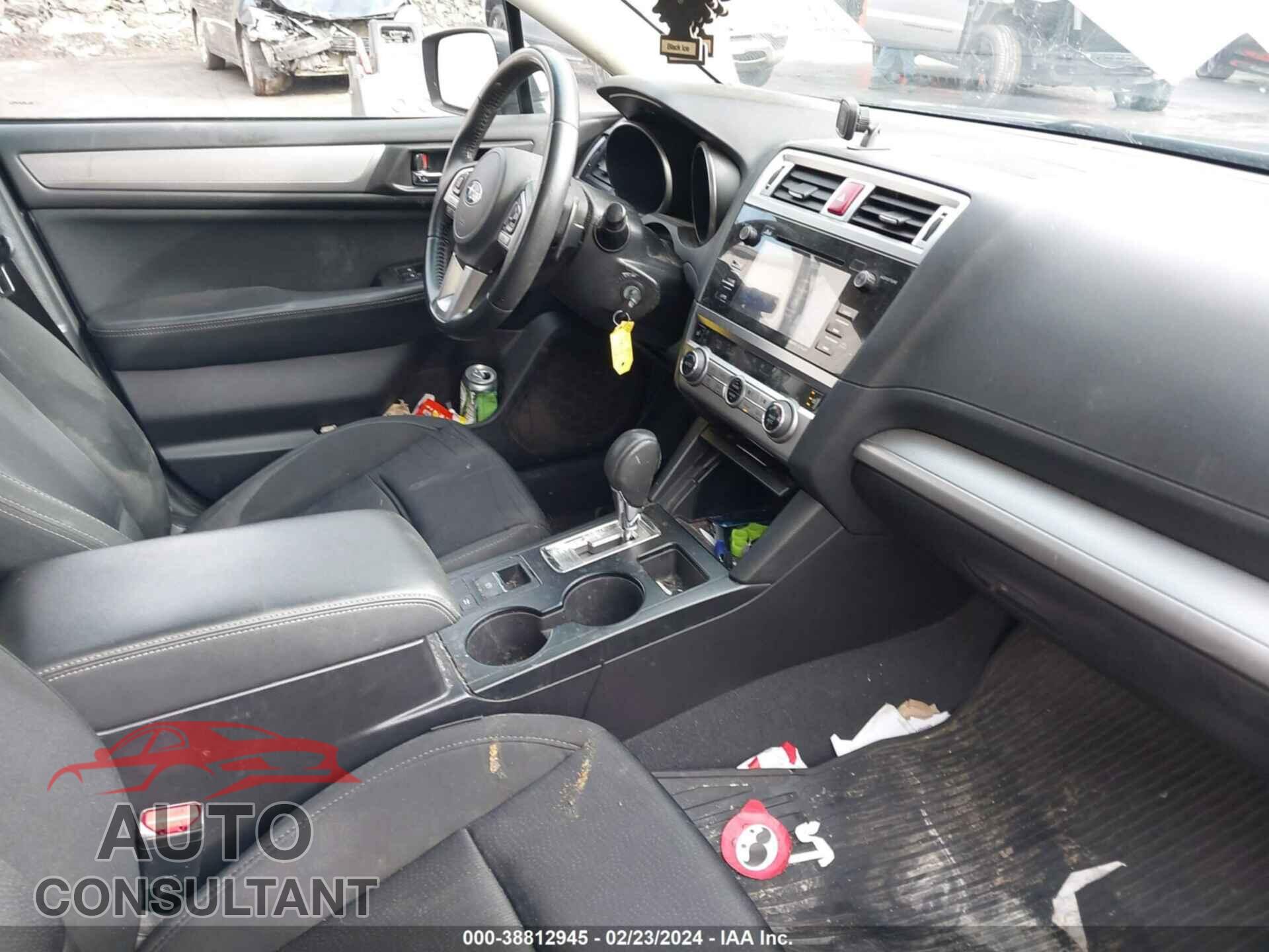 SUBARU LEGACY 2017 - 4S3BNAC65H3050063