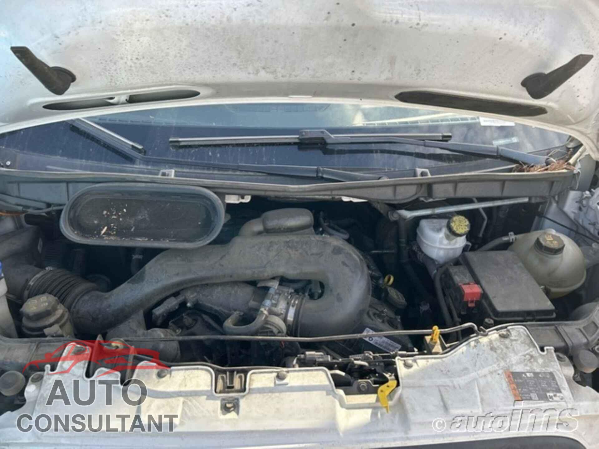 FORD TRANSIT 2019 - 1FTYR2CM5KKA77618