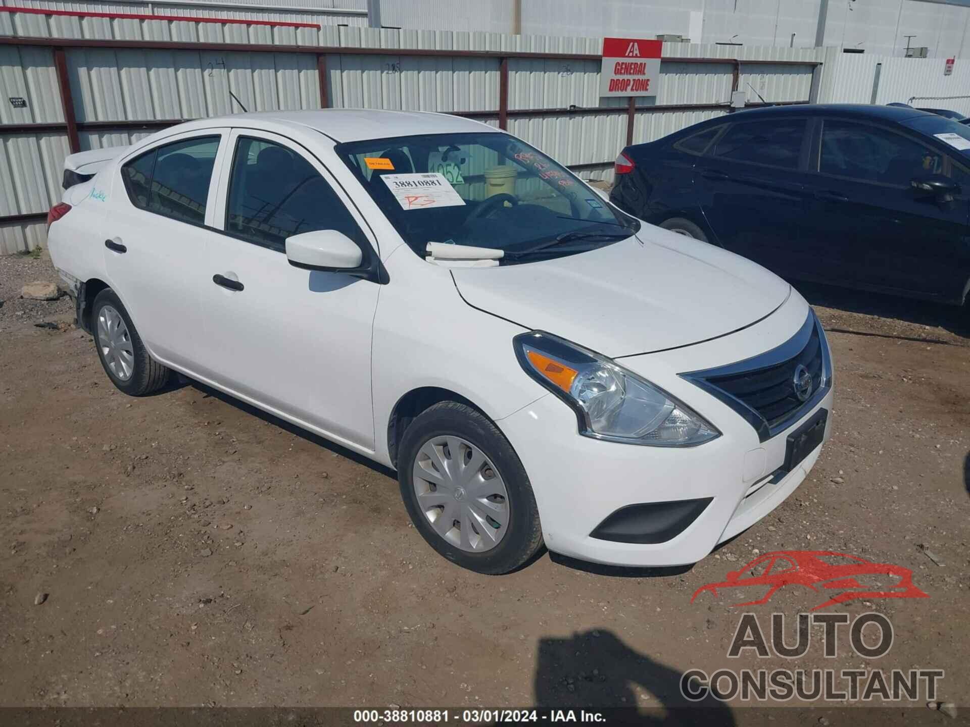 NISSAN VERSA 2018 - 3N1CN7AP3JL834323