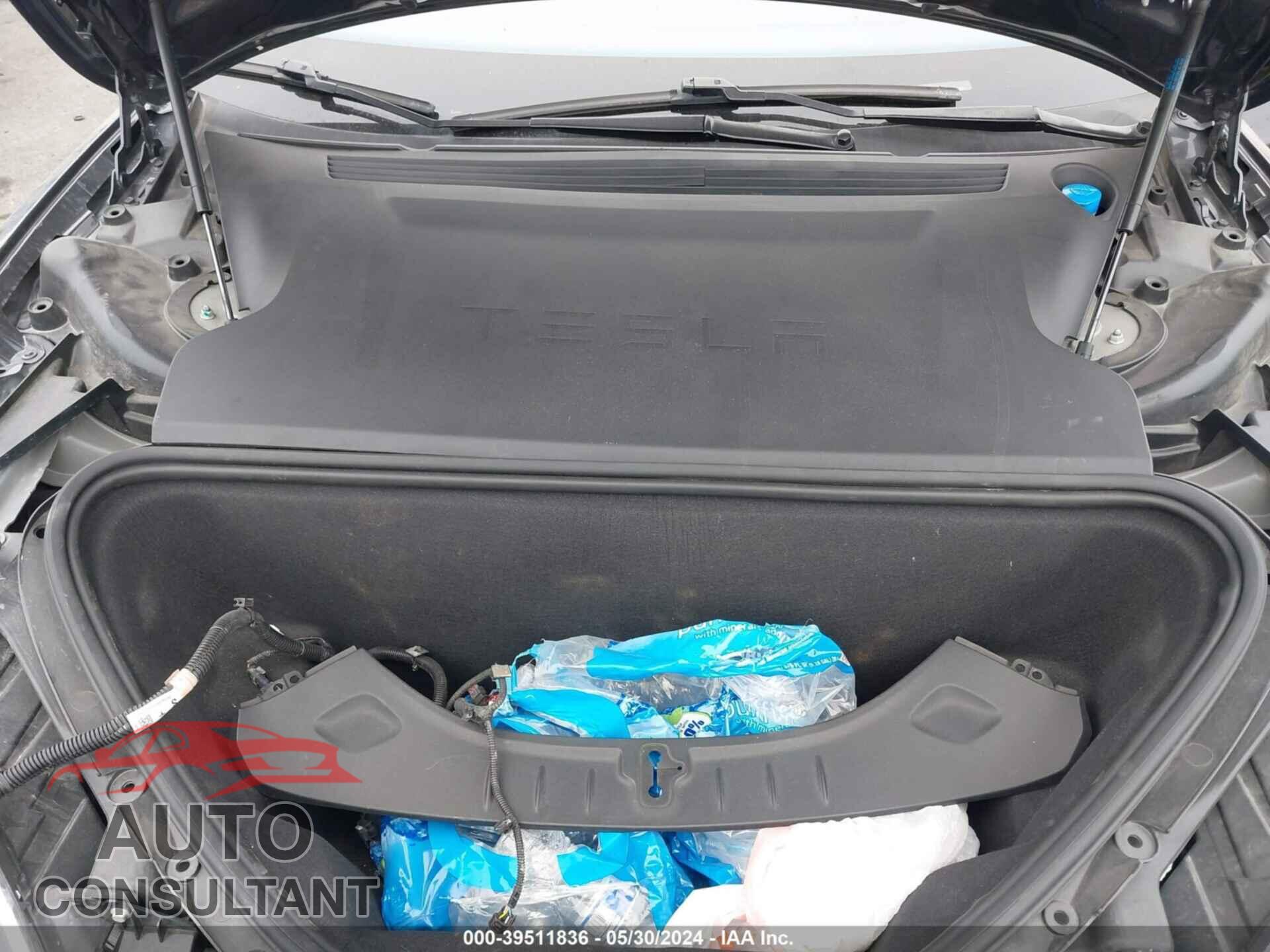 TESLA MODEL S 2016 - 5YJSA1E41GF146636