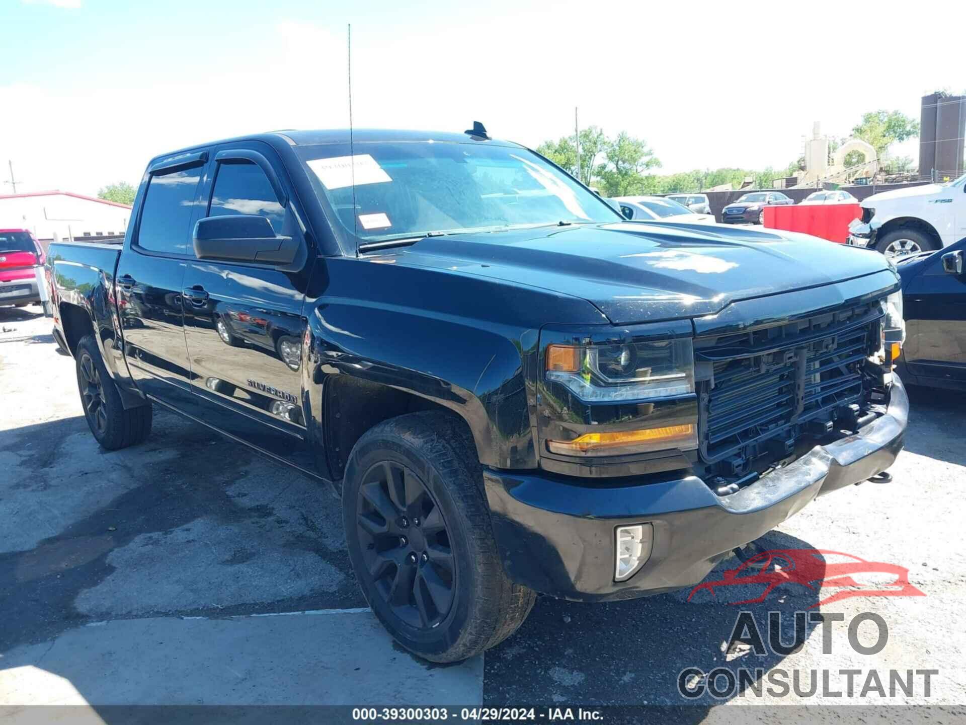 CHEVROLET SILVERADO 1500 2018 - 3GCUKREC5JG128024