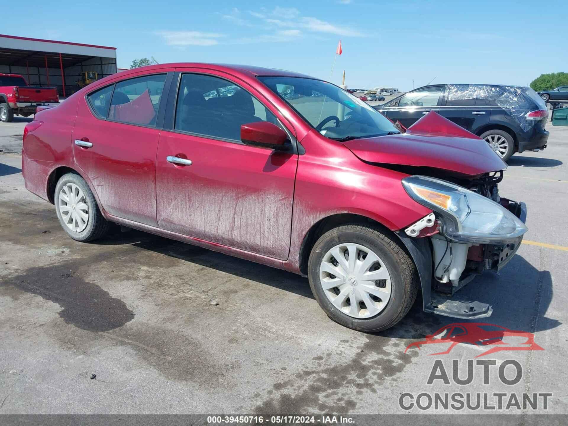 NISSAN VERSA 2017 - 3N1CN7AP8HK456757