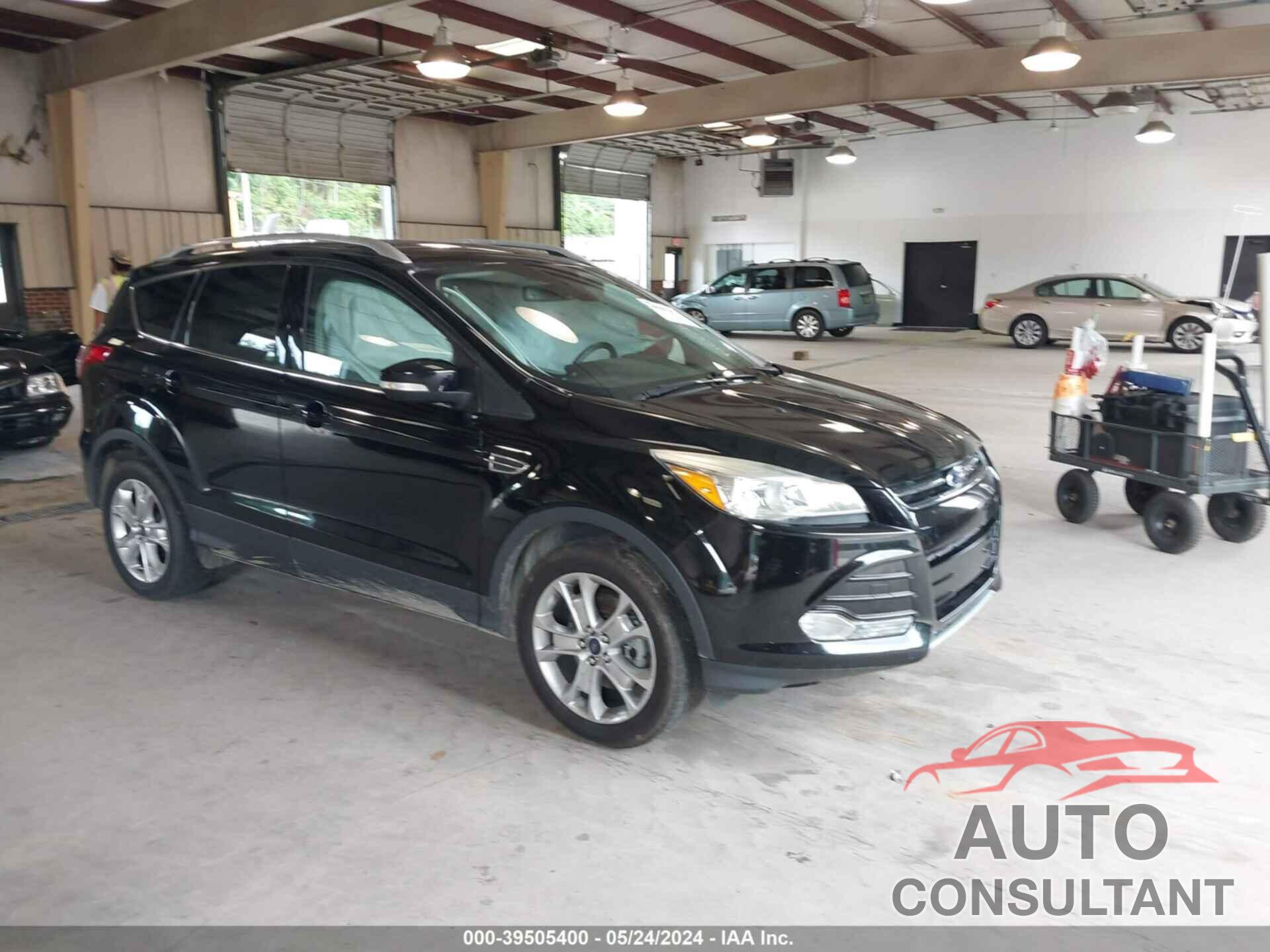 FORD ESCAPE 2016 - 1FMCU9J96GUC04609