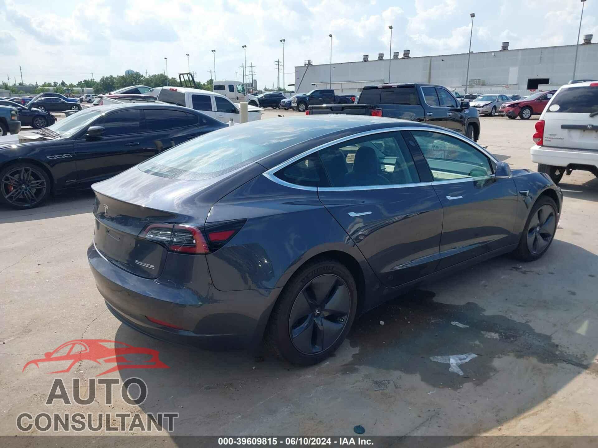 TESLA MODEL 3 2019 - 5YJ3E1EB1KF432745