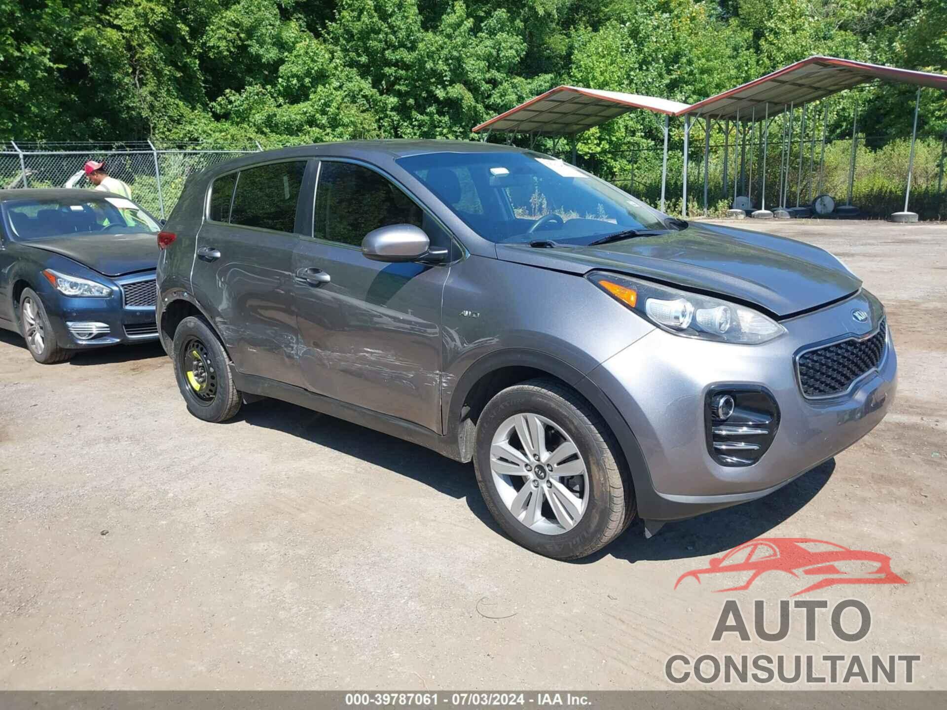 KIA SPORTAGE 2018 - KNDPMCAC7J7416813