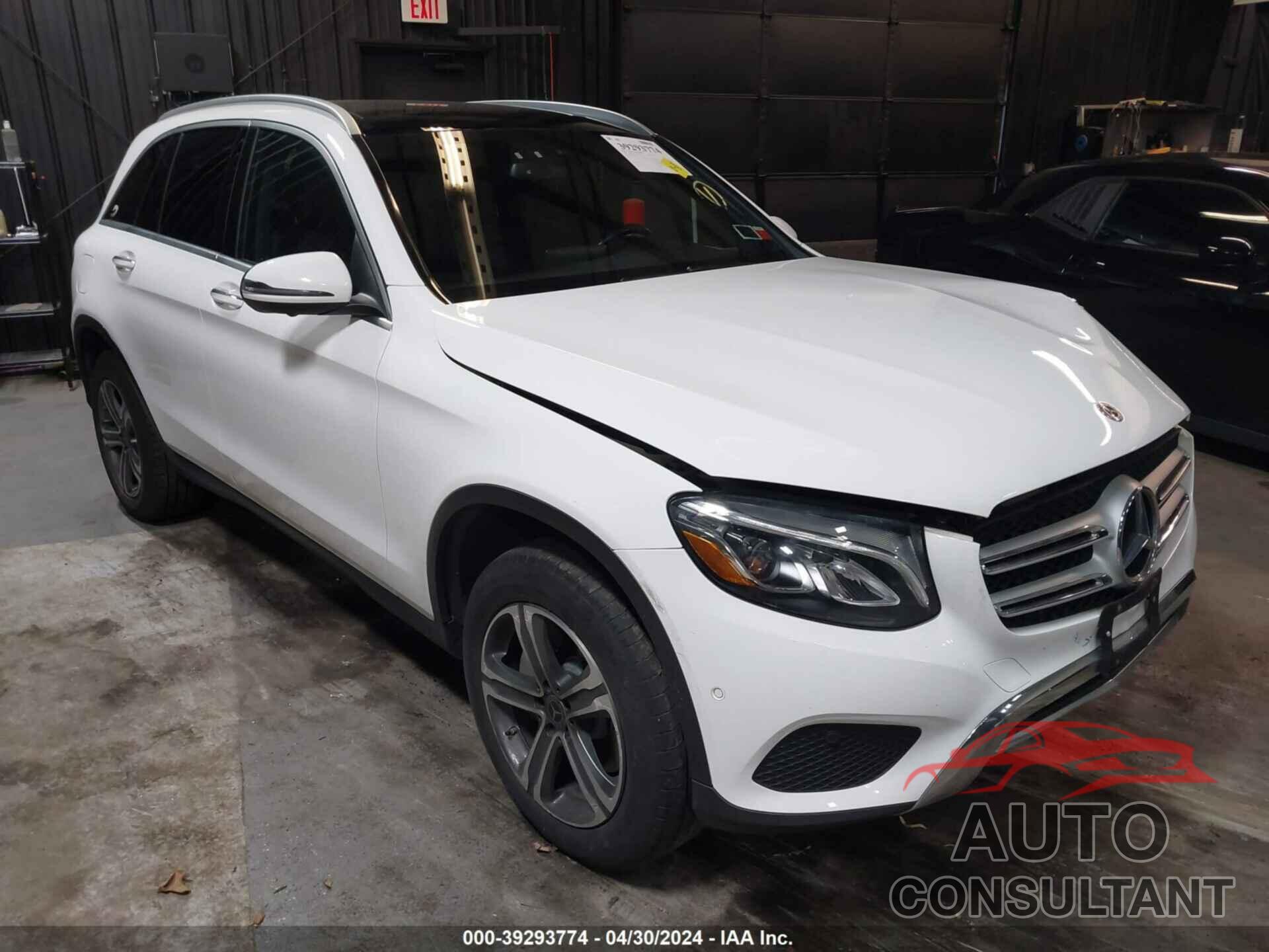 MERCEDES-BENZ GLC 300 2018 - WDC0G4KB5JV042213