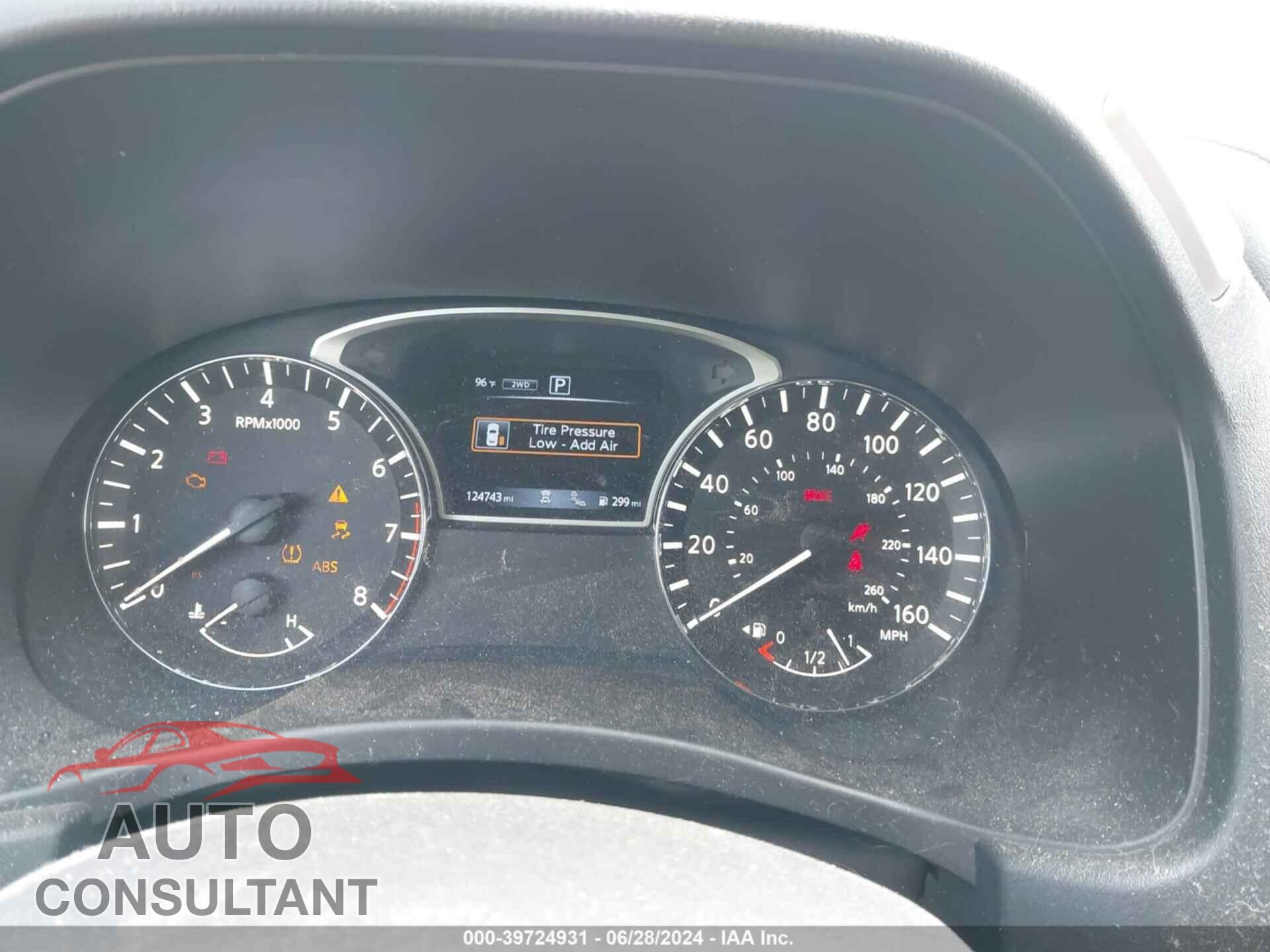 NISSAN PATHFINDER 2018 - 5N1DR2MM1JC648541