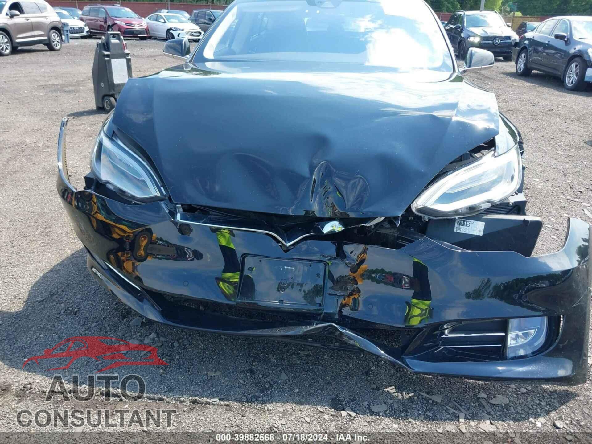 TESLA MODEL S 2017 - 5YJSA1E27HF210744
