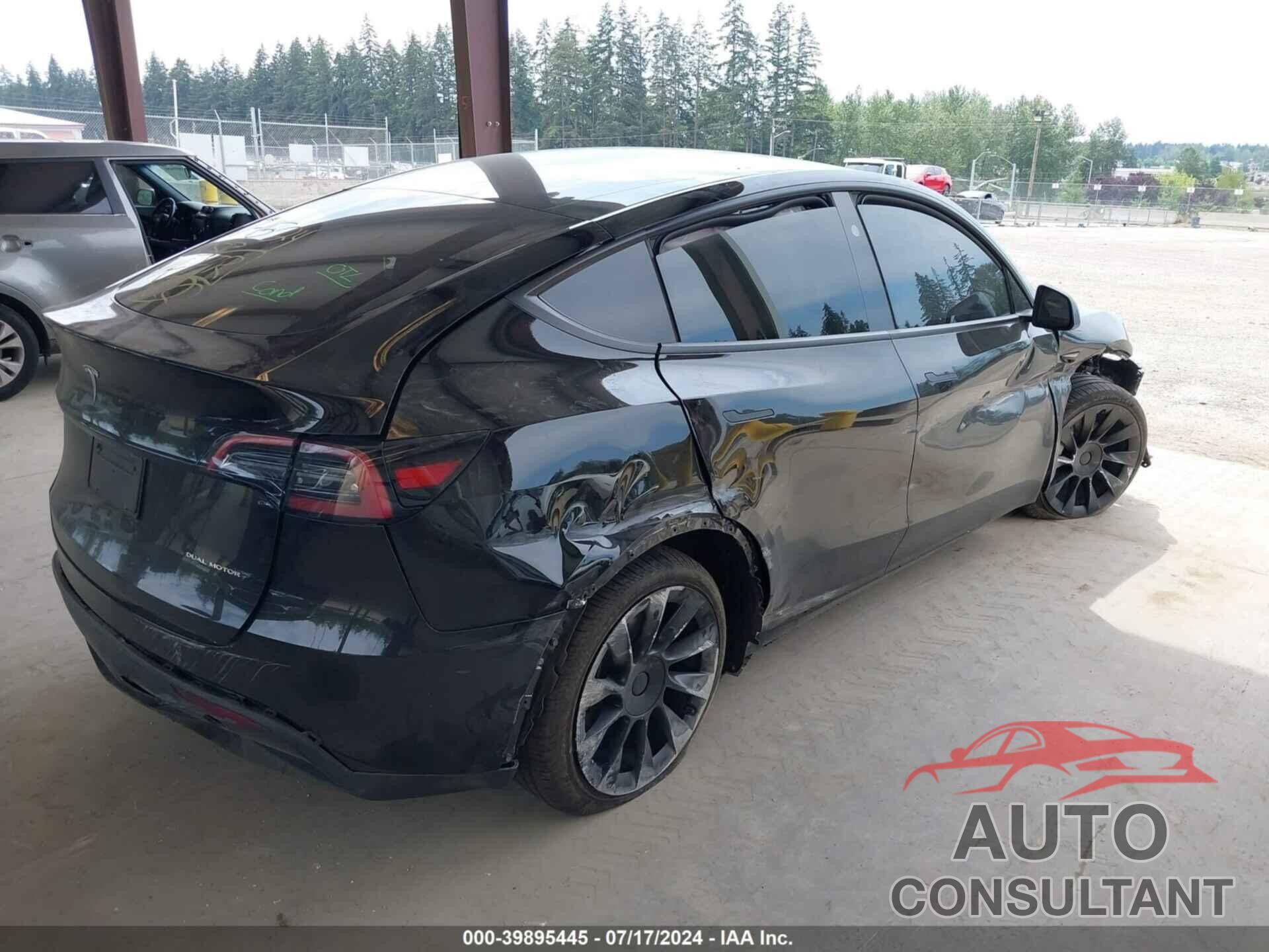 TESLA MODEL Y 2023 - 7SAYGDEE9PF880205