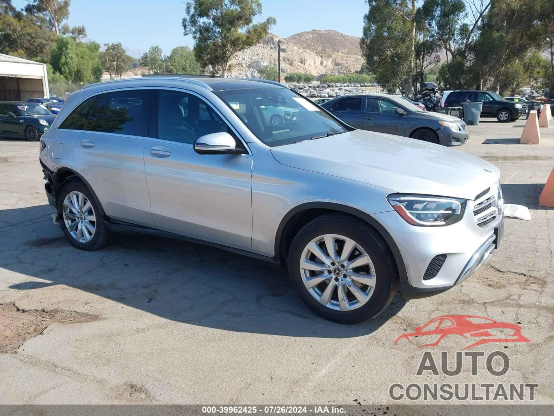 MERCEDES-BENZ GLC 300 2020 - WDC0G8DB2LF672465