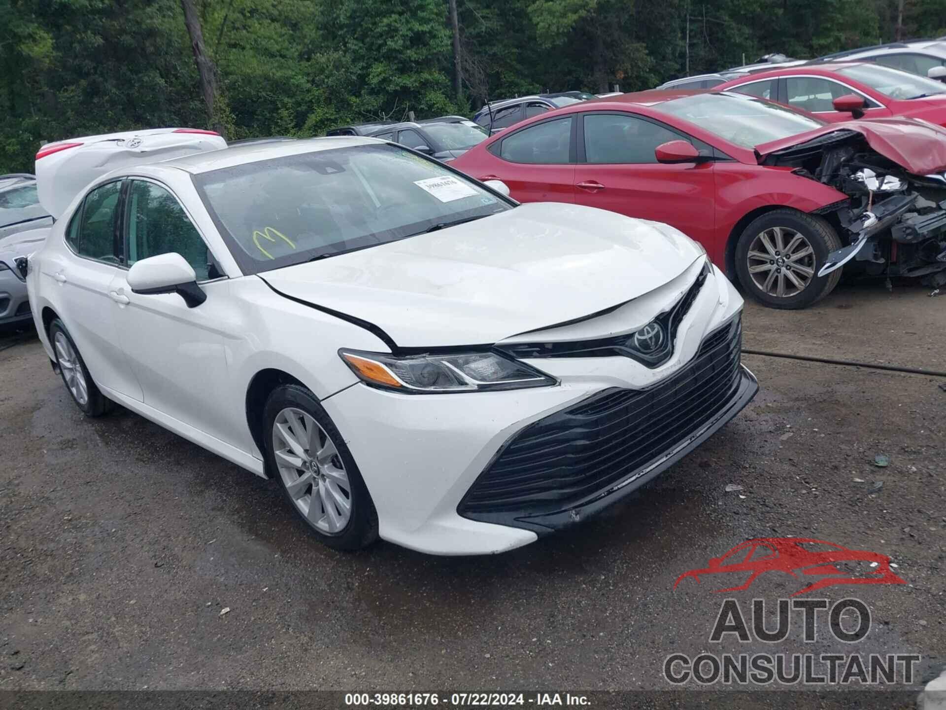 TOYOTA CAMRY 2019 - 4T1B11HK6KU241621