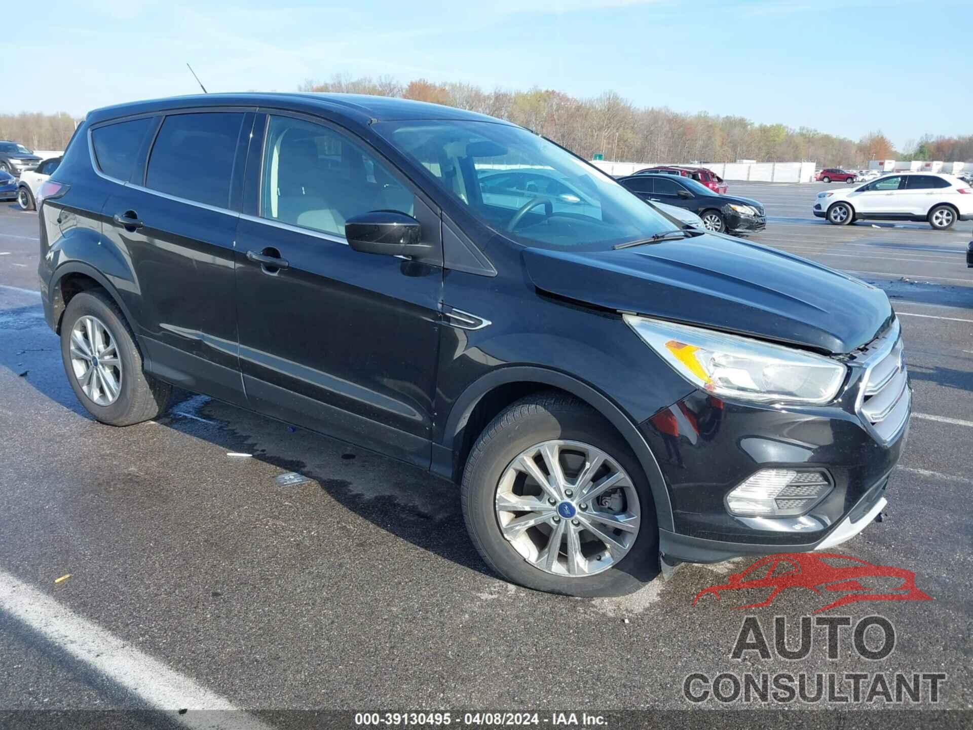 FORD ESCAPE 2017 - 1FMCU9G9XHUA24509