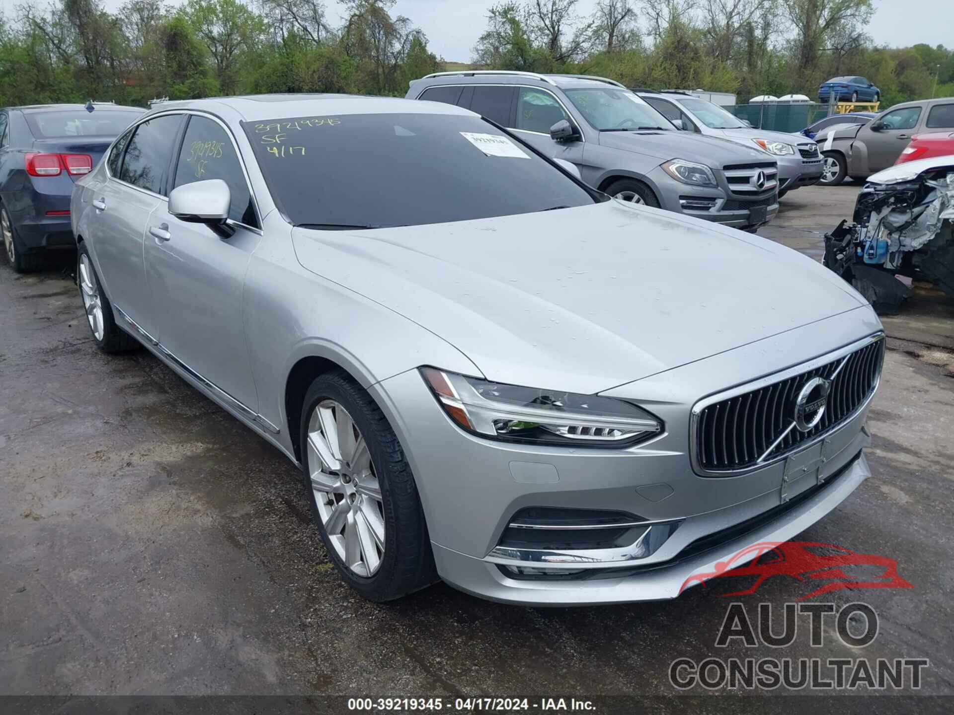 VOLVO S90 2018 - LVY992ML9JP007026