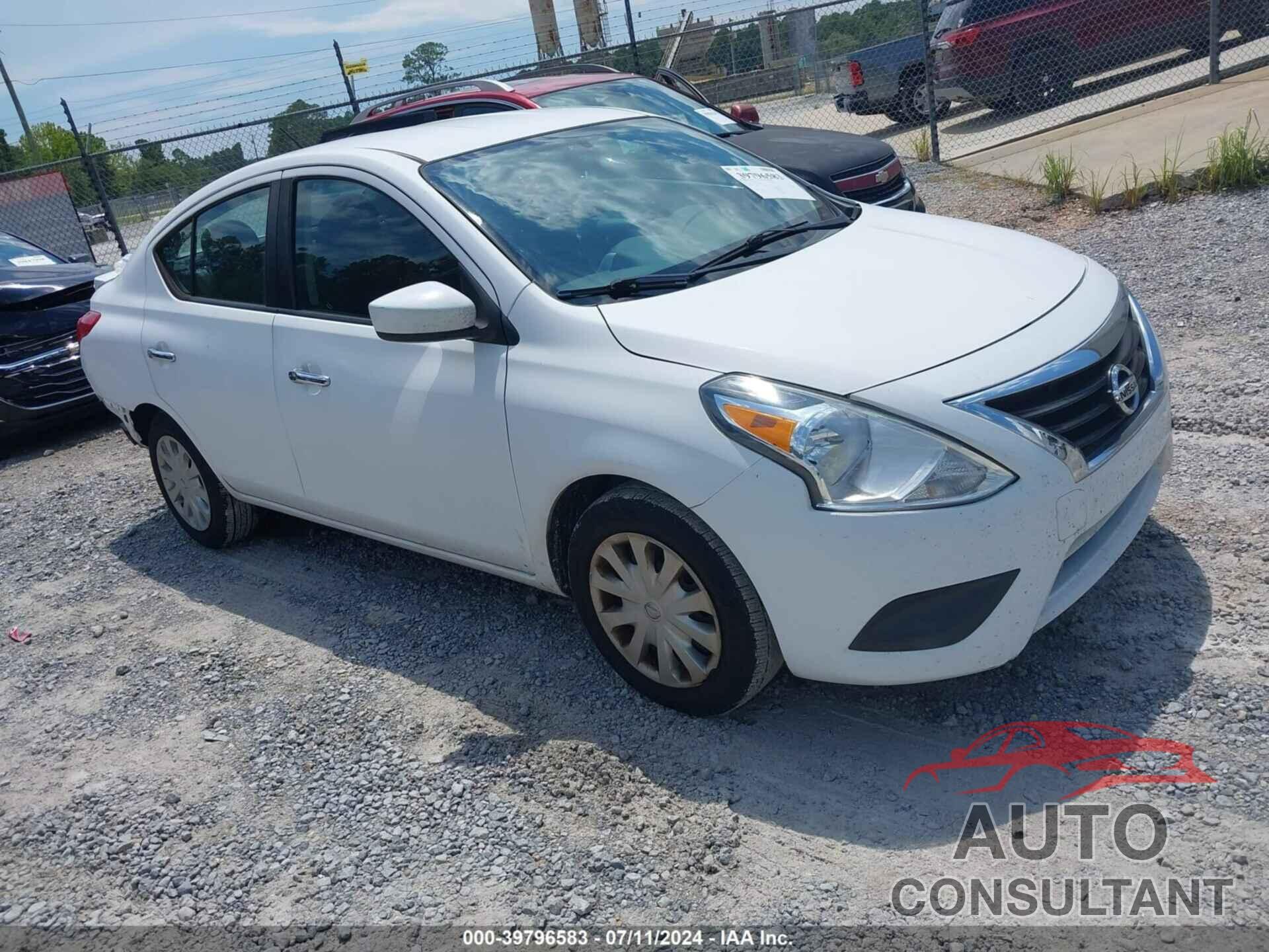 NISSAN VERSA 2017 - 3N1CN7AP3HK419888