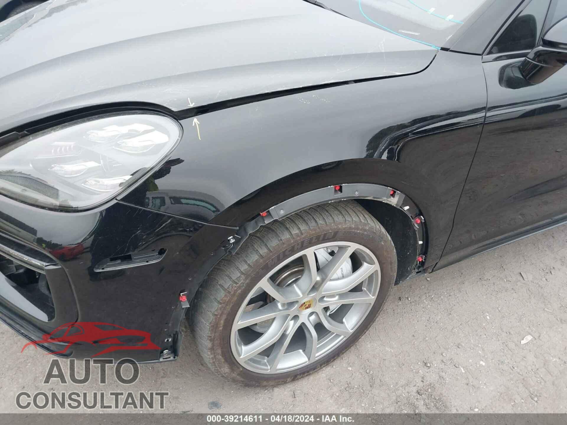 PORSCHE CAYENNE 2019 - WP1AF2AY9KDA81626
