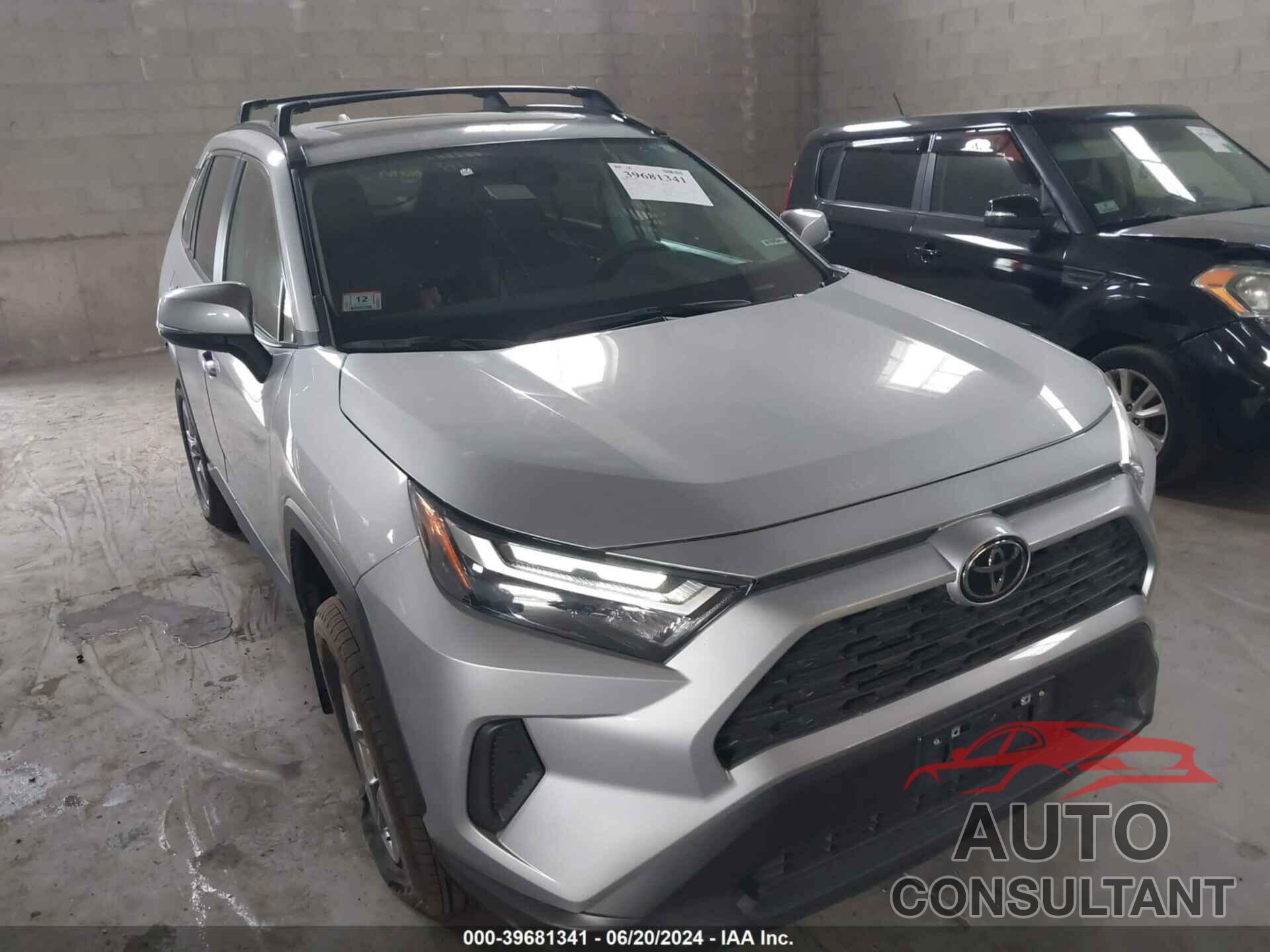 TOYOTA RAV4 2023 - 2T3P1RFV1PW333879