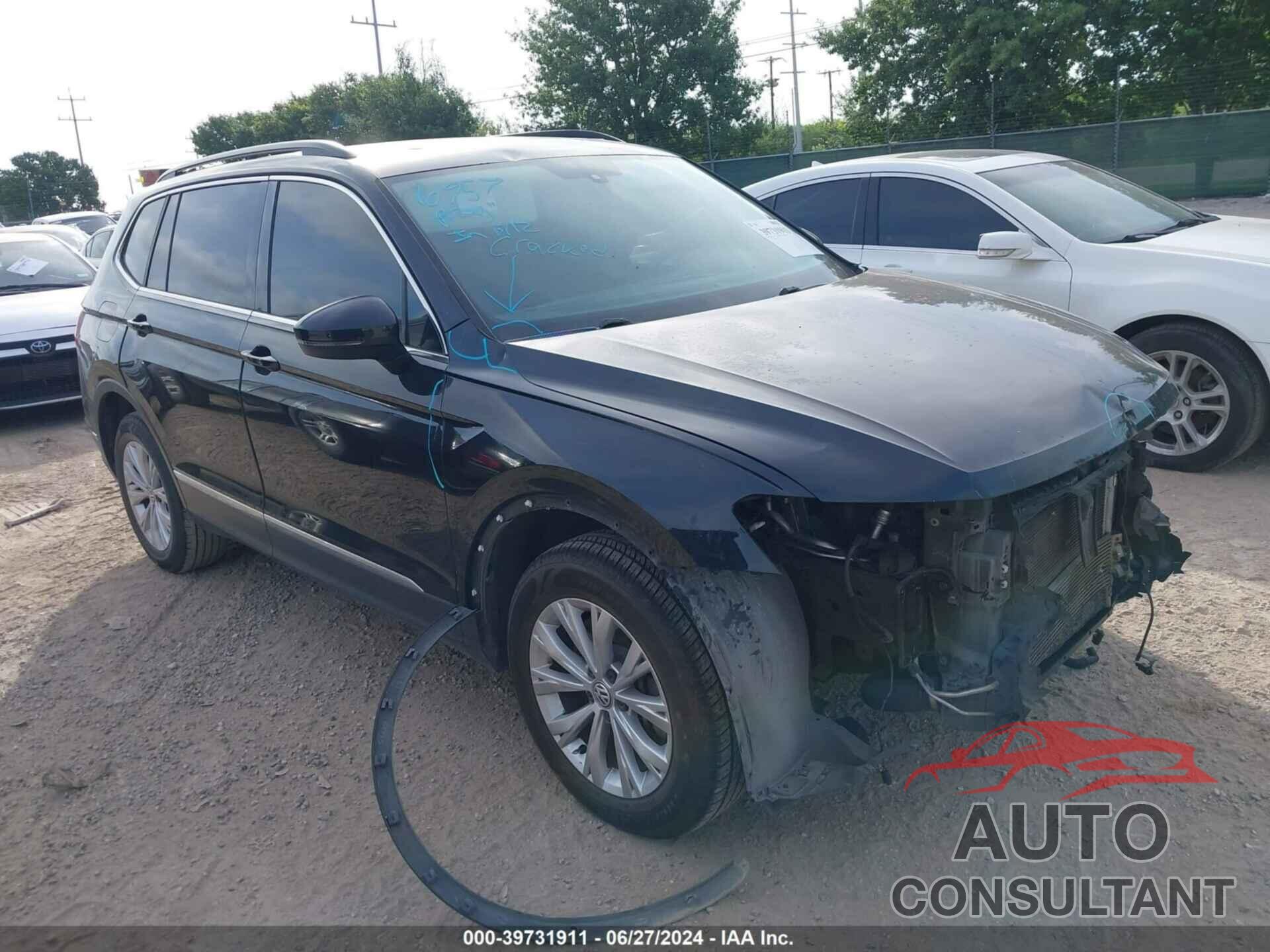 VOLKSWAGEN TIGUAN 2018 - 3VV3B7AX6JM081114