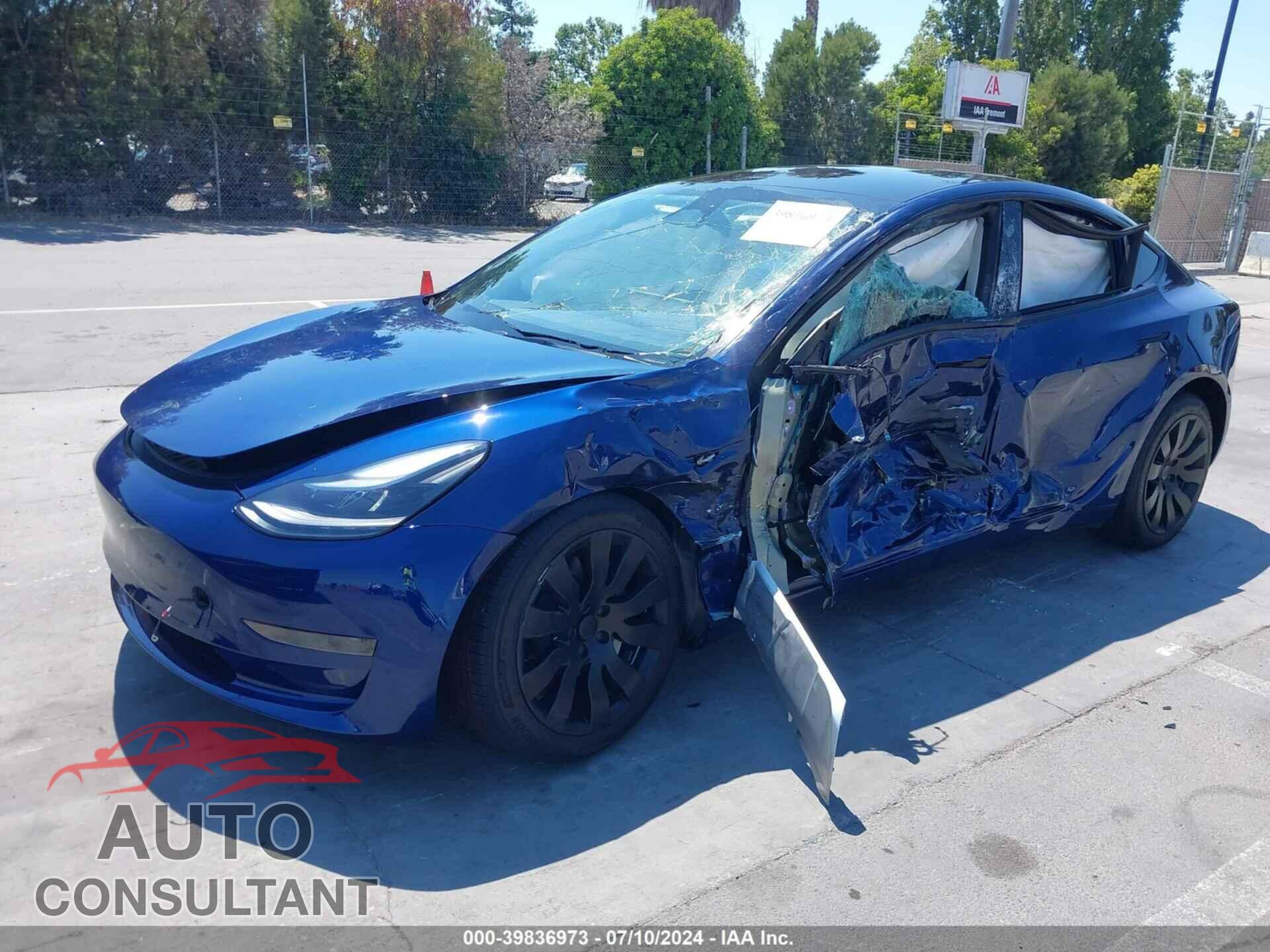 TESLA MODEL 3 2023 - 5YJ3E1EA9PF712377