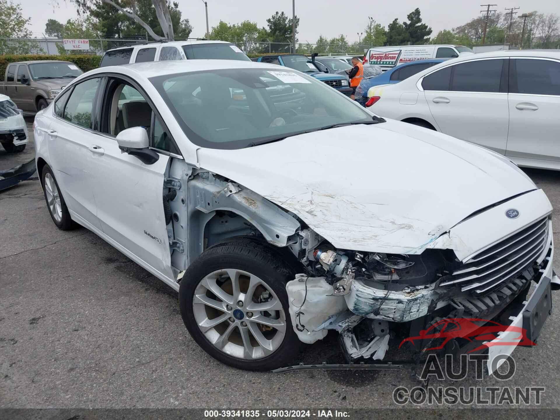 FORD FUSION HYBRID 2019 - 3FA6P0LU6KR148750