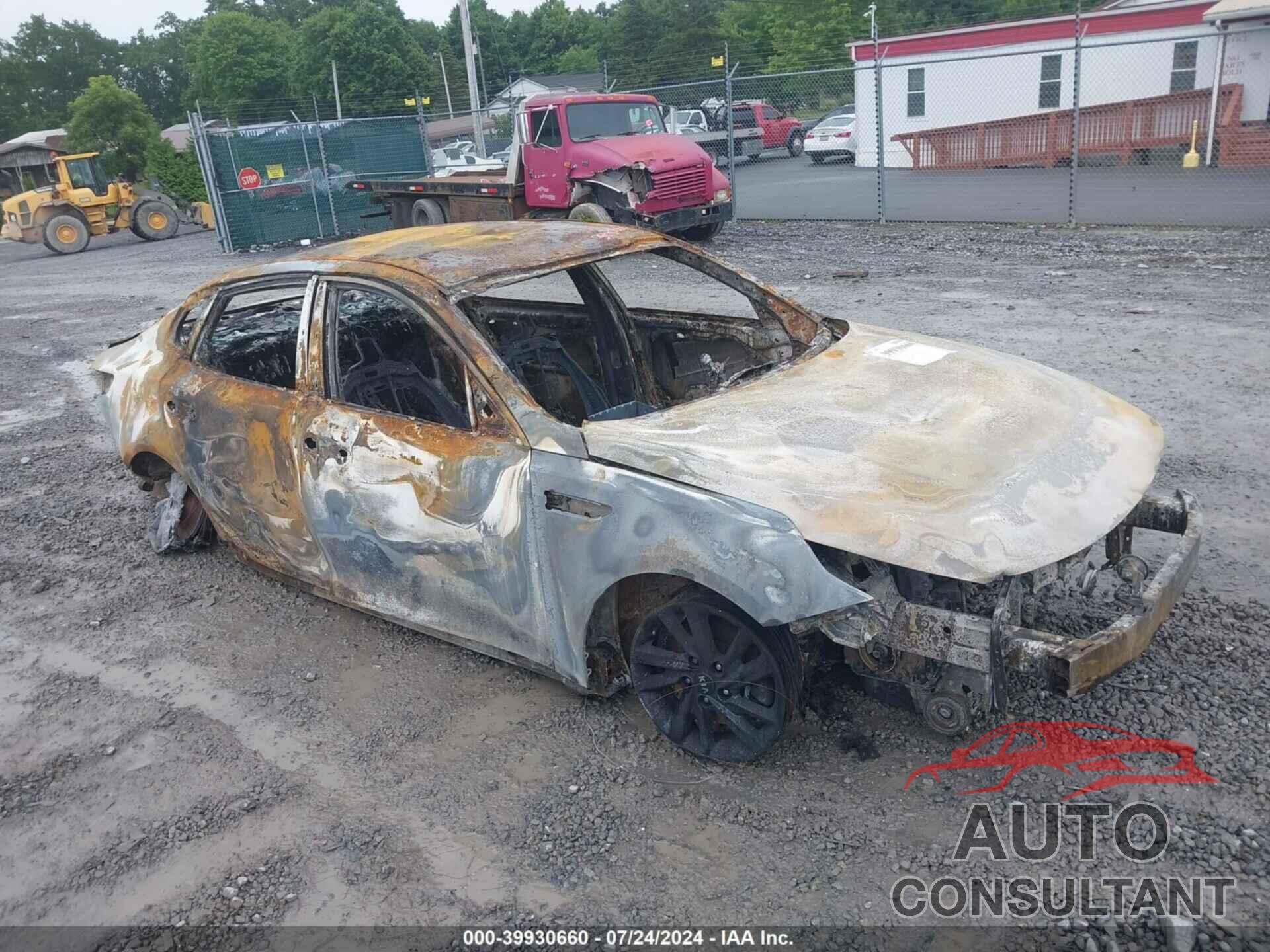 KIA OPTIMA 2020 - 5XXGT4L3XLG388747