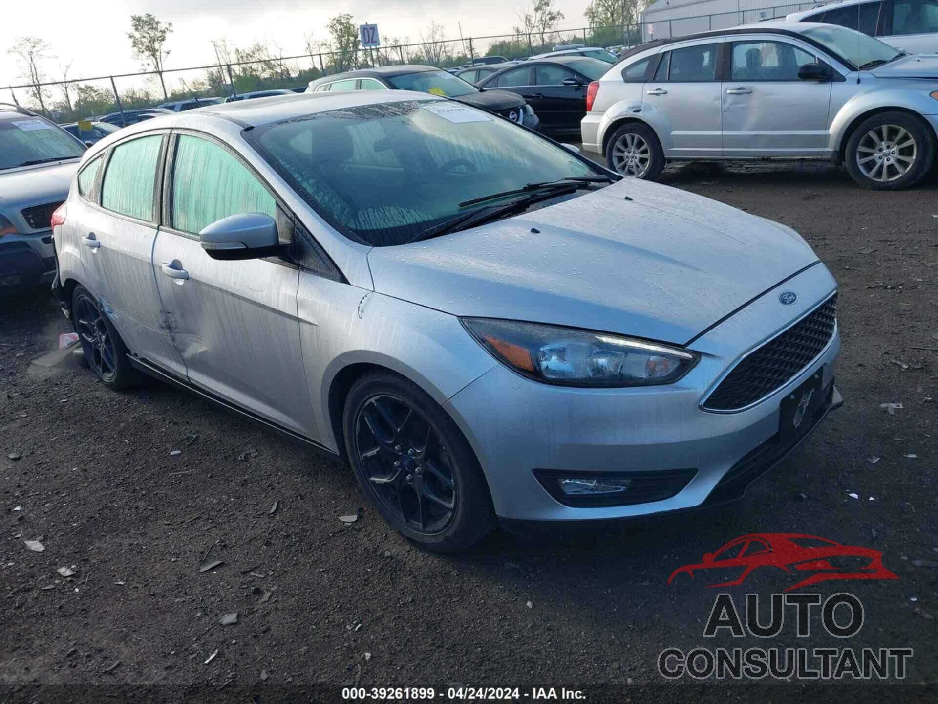 FORD FOCUS 2016 - 1FADP3K28GL316130