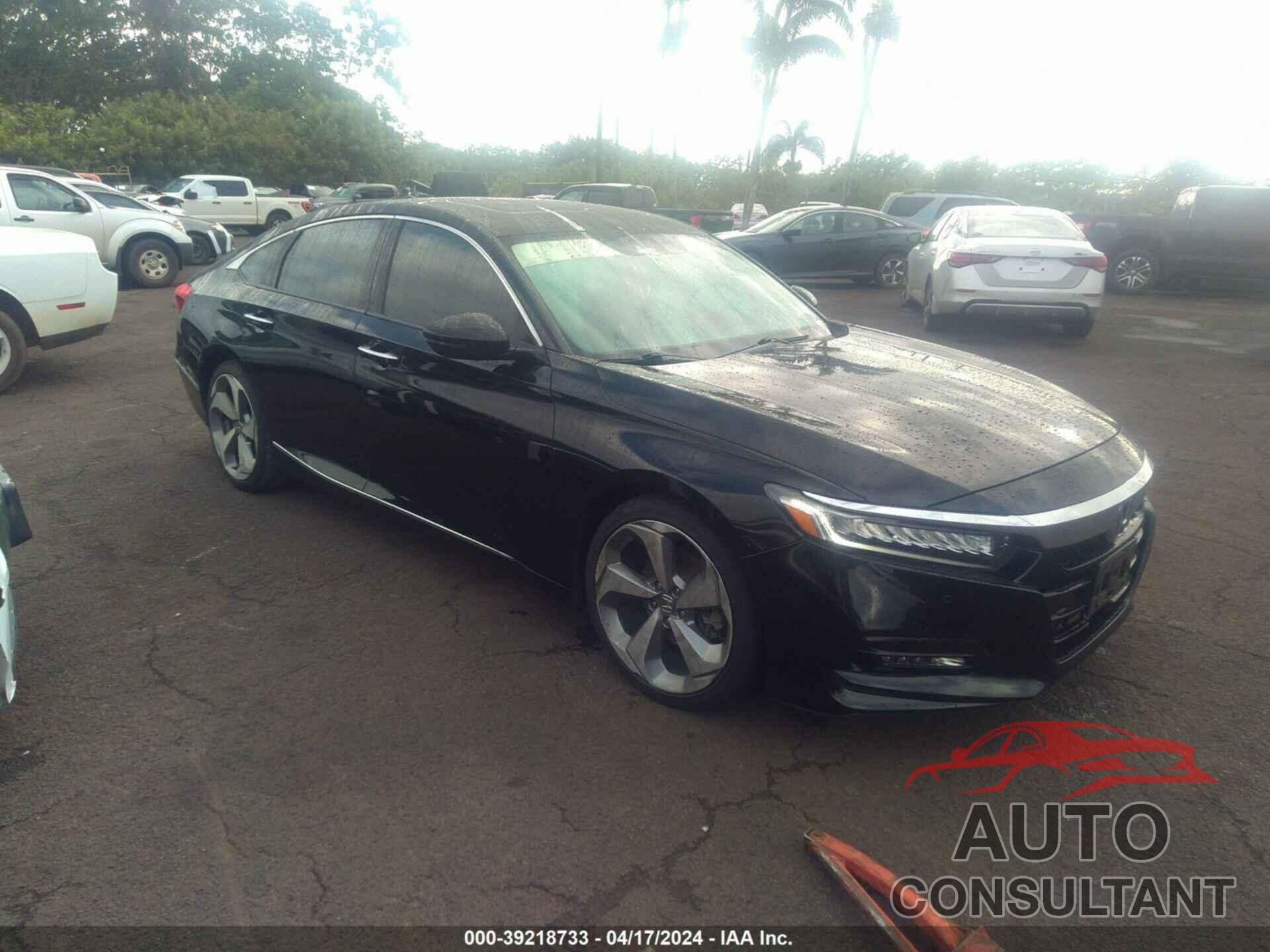 HONDA ACCORD 2018 - 1HGCV2F91JA000912
