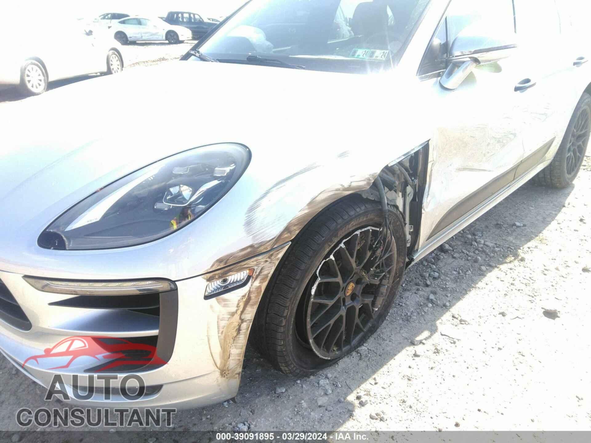 PORSCHE MACAN 2017 - WP1AG2A52HLB54854