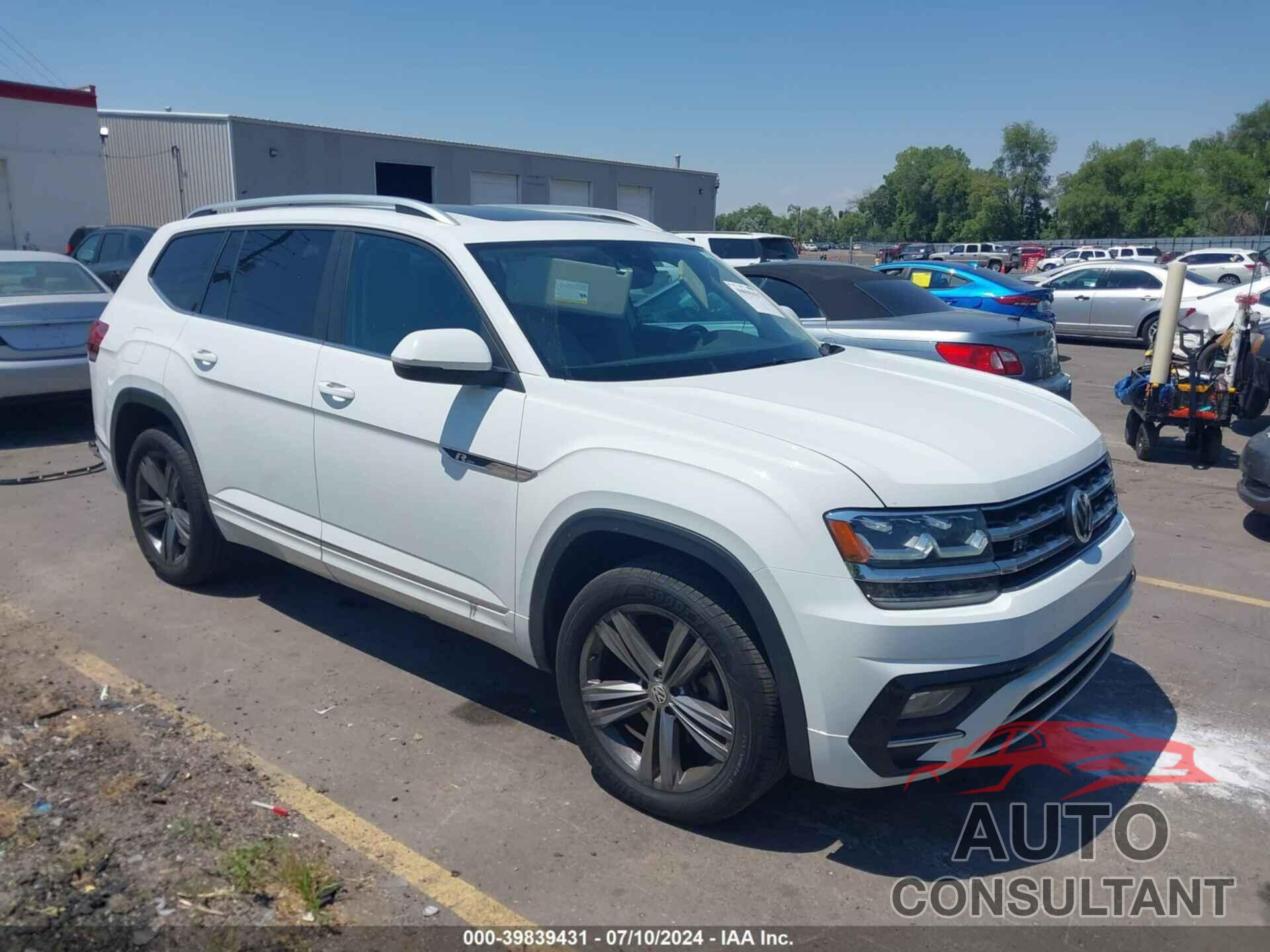 VOLKSWAGEN ATLAS 2019 - 1V2XR2CA6KC582304