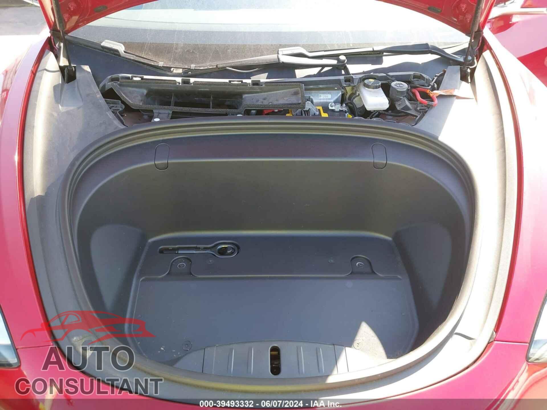 TESLA MODEL 3 2019 - 5YJ3E1EA3KF308709