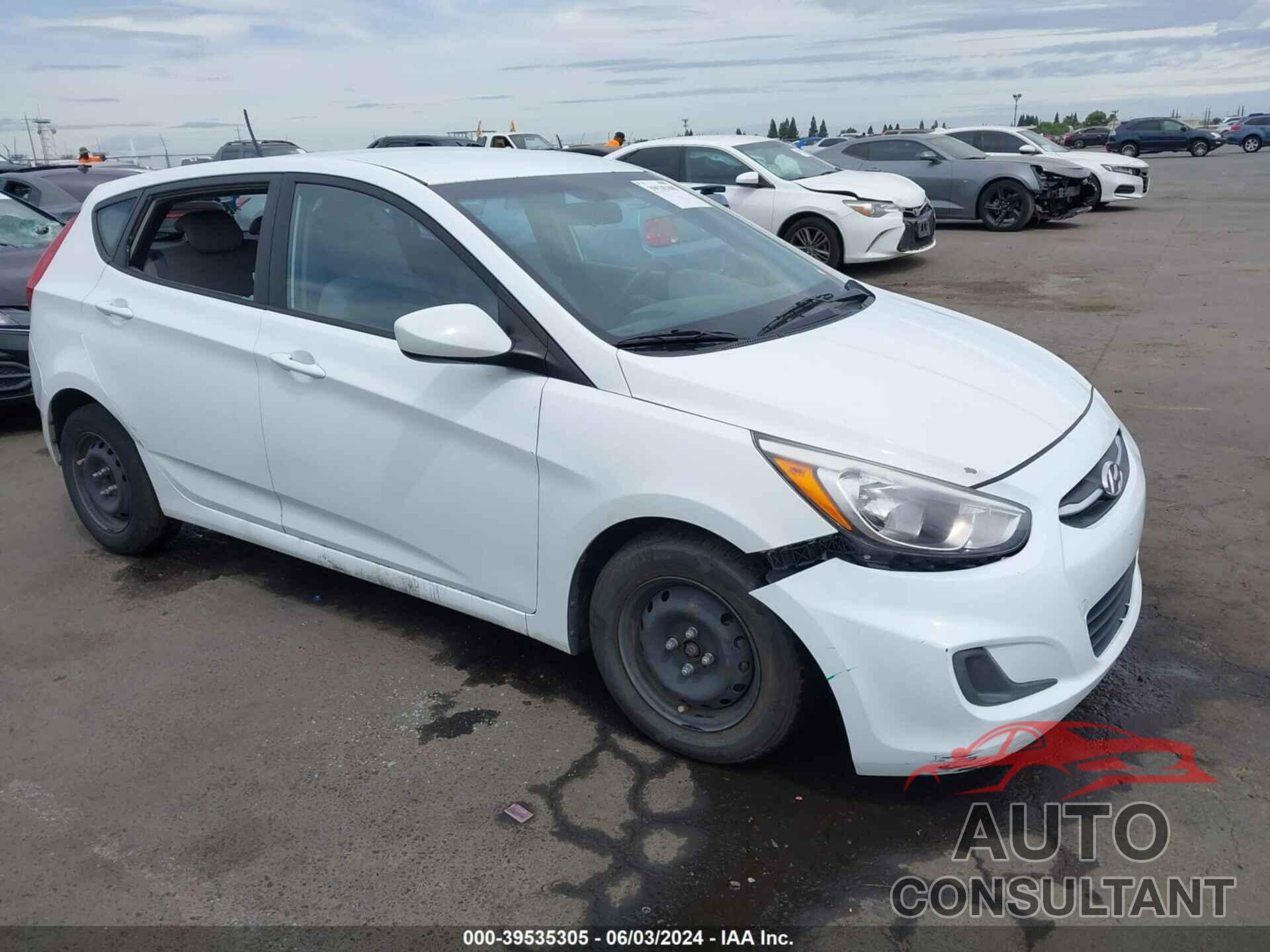 HYUNDAI ACCENT 2016 - KMHCT5AE7GU242441