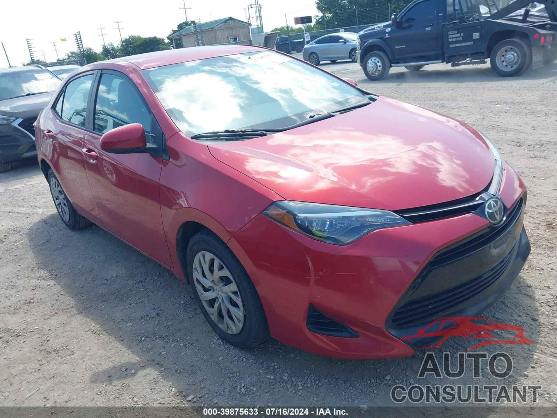 TOYOTA COROLLA 2018 - 2T1BURHE6JC006457