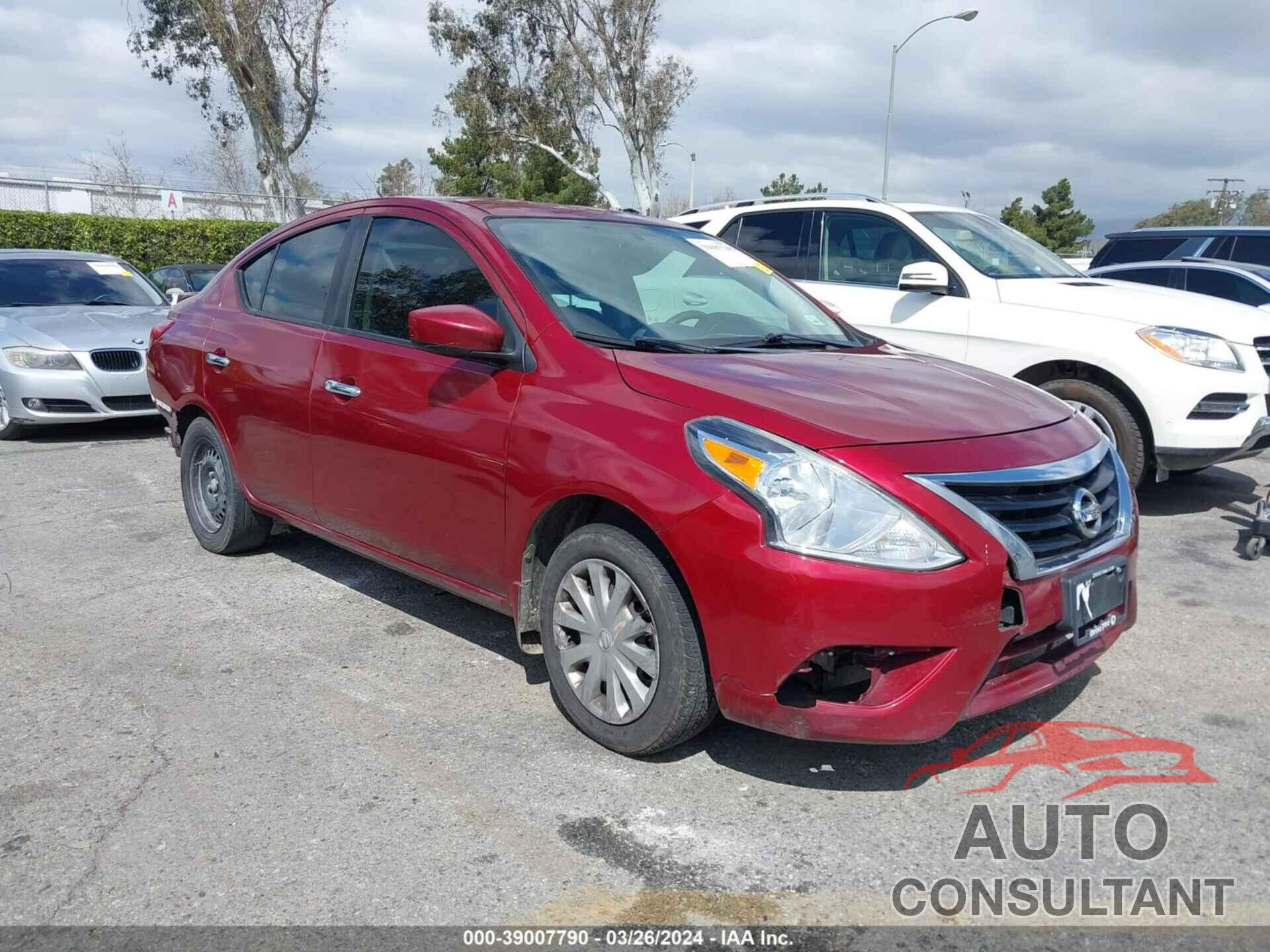 NISSAN VERSA 2017 - 3N1CN7AP5HL863011