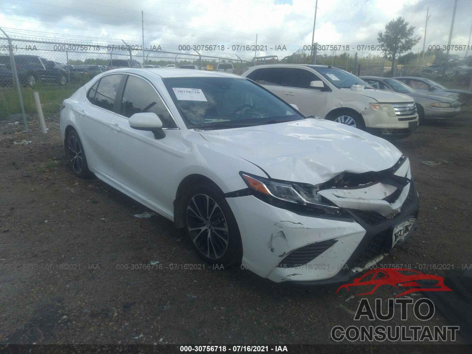 TOYOTA CAMRY 2019 - 4T1B11HK5KU724288
