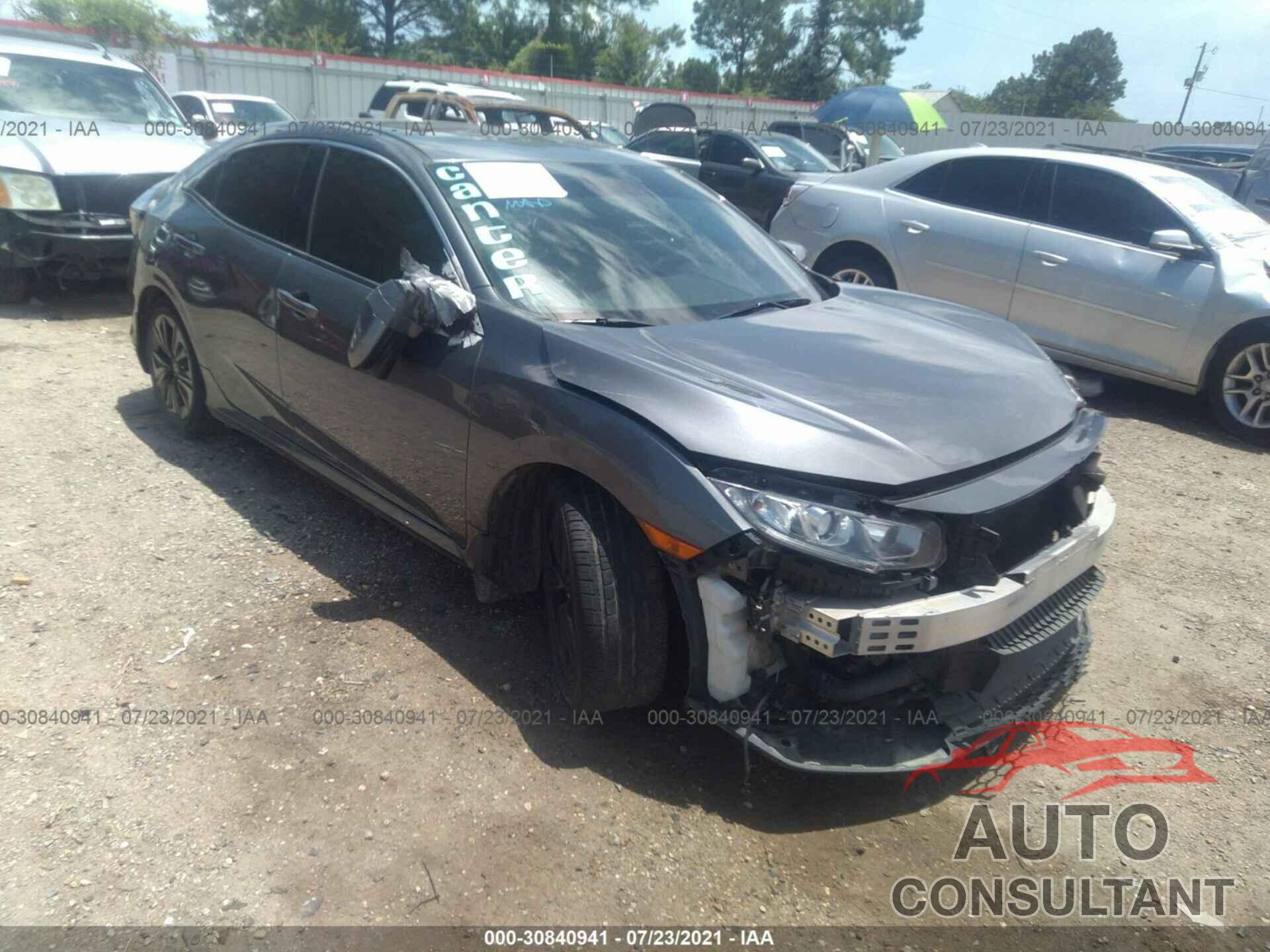 HONDA CIVIC HATCHBACK 2017 - SHHFK7H52HU226386