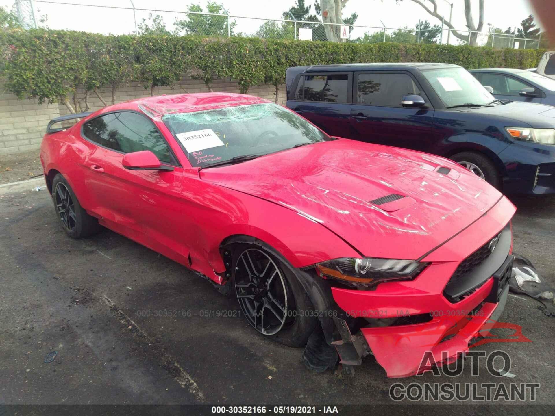 FORD MUSTANG 2018 - 1FA6P8TH6J5143700