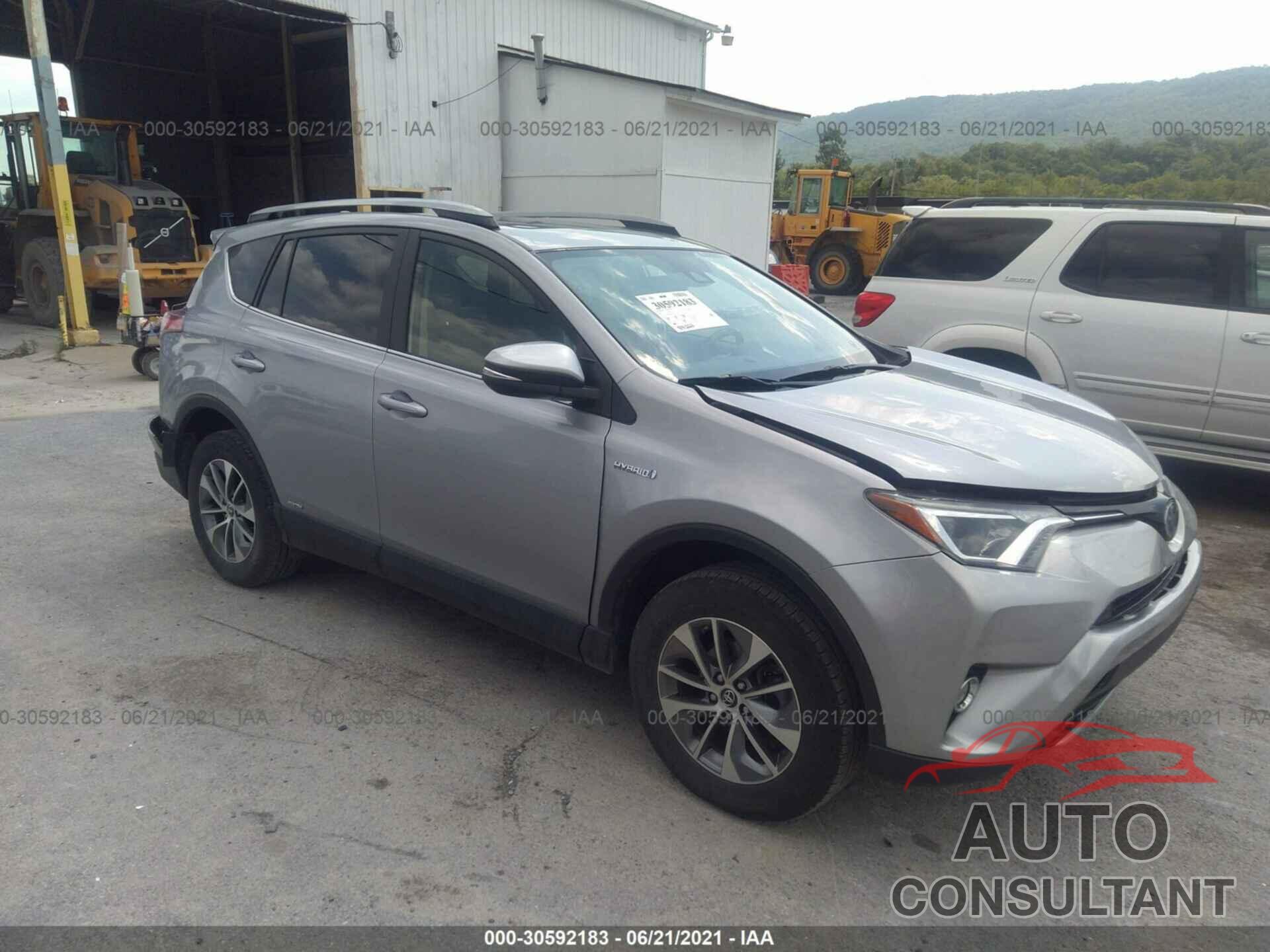 TOYOTA RAV4 HYBRID 2017 - JTMRJREV9HD127413