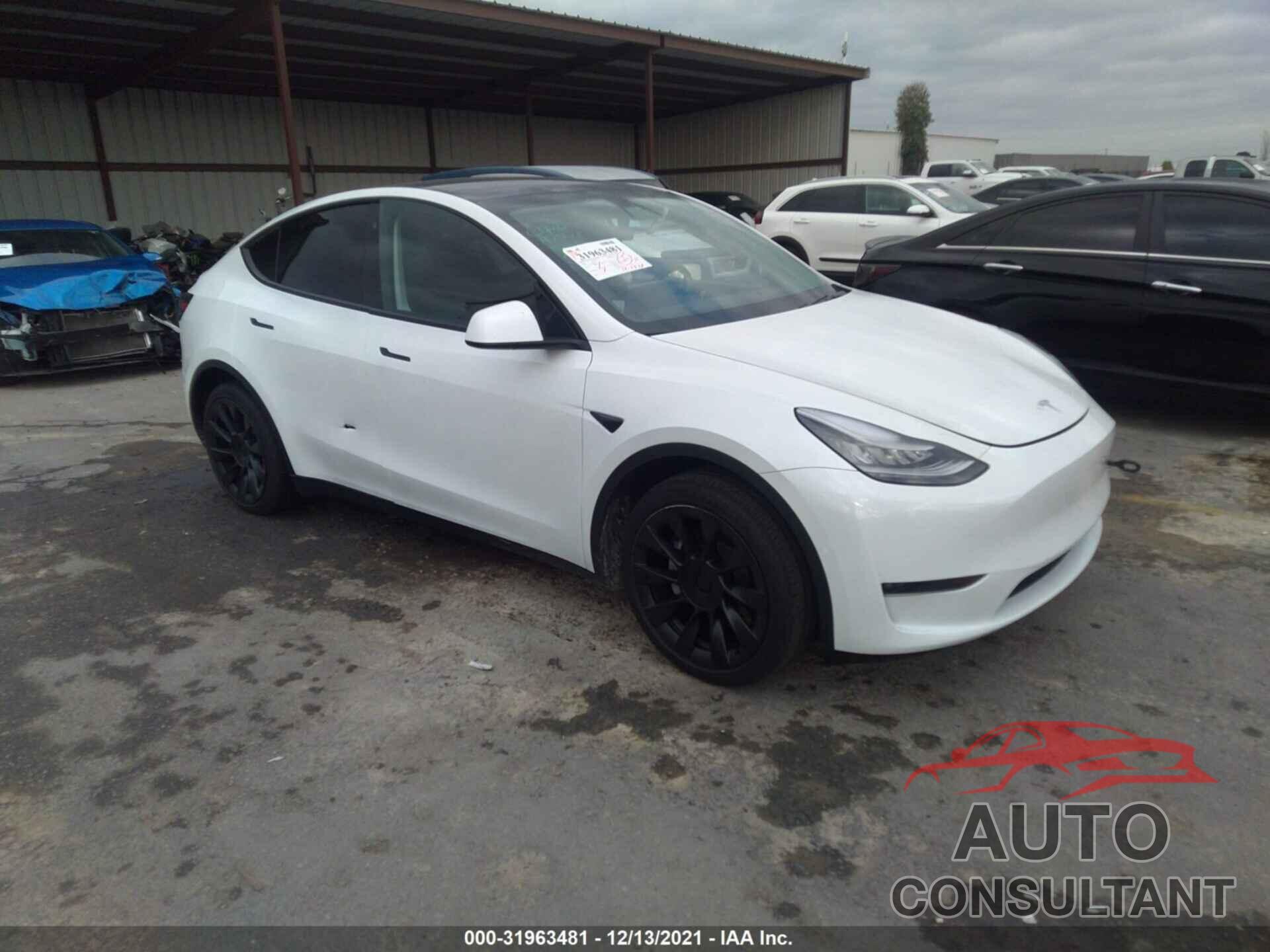 TESLA MODEL Y 2020 - 5YJYGDEE3LF022378