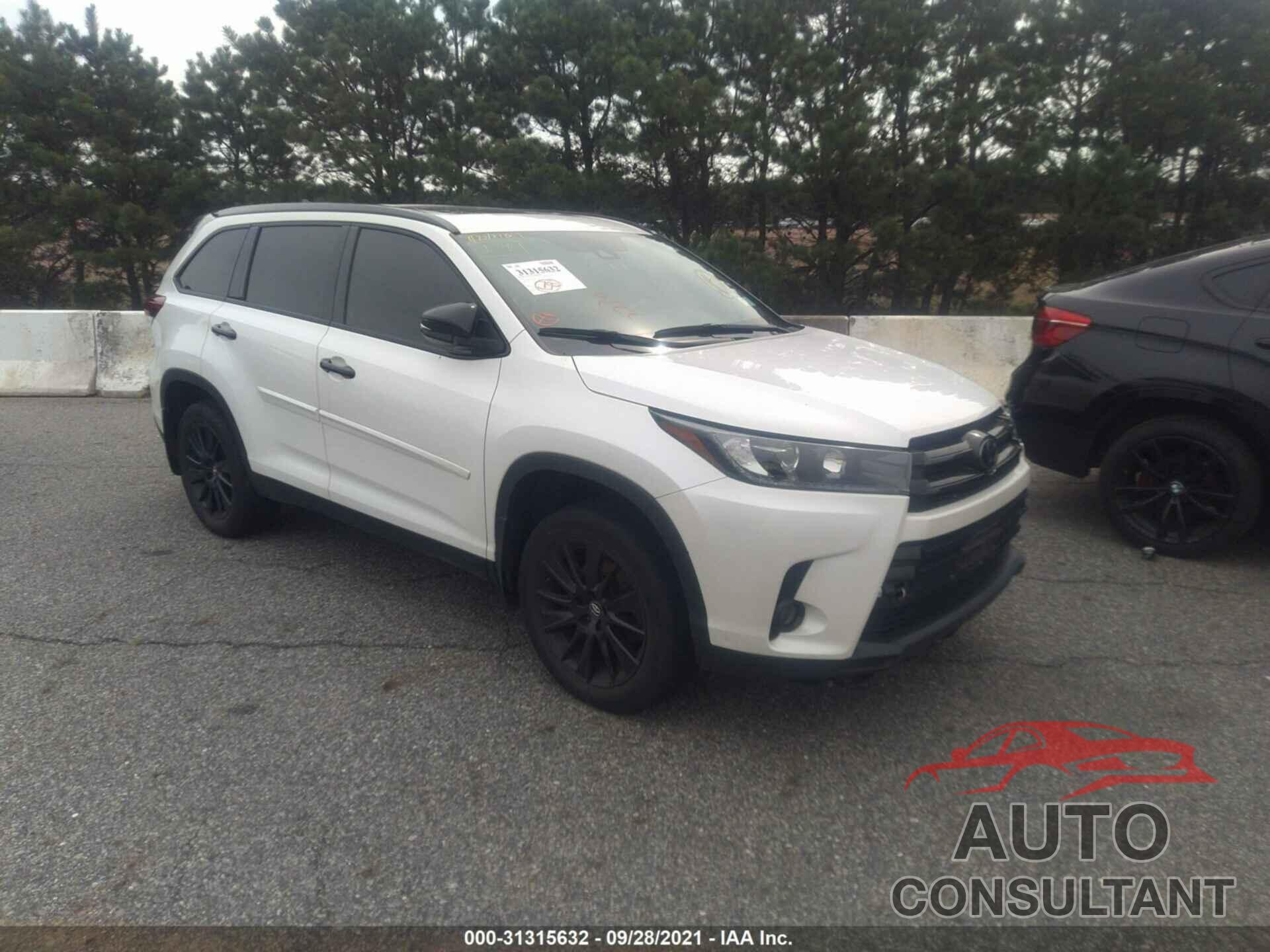 TOYOTA HIGHLANDER 2019 - 5TDJZRFH9KS968478
